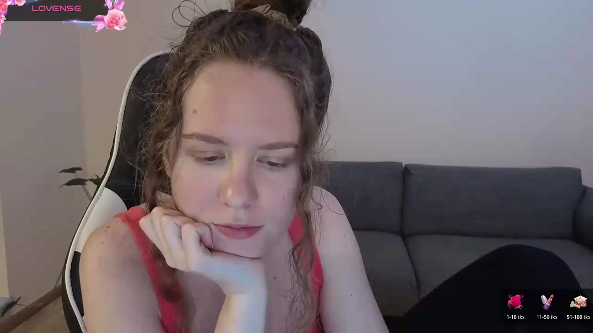 Gallery image thumbnail from BlueFlowerr's myfreecams stream on, 06/23/2026, 17:54 image 12 of 20