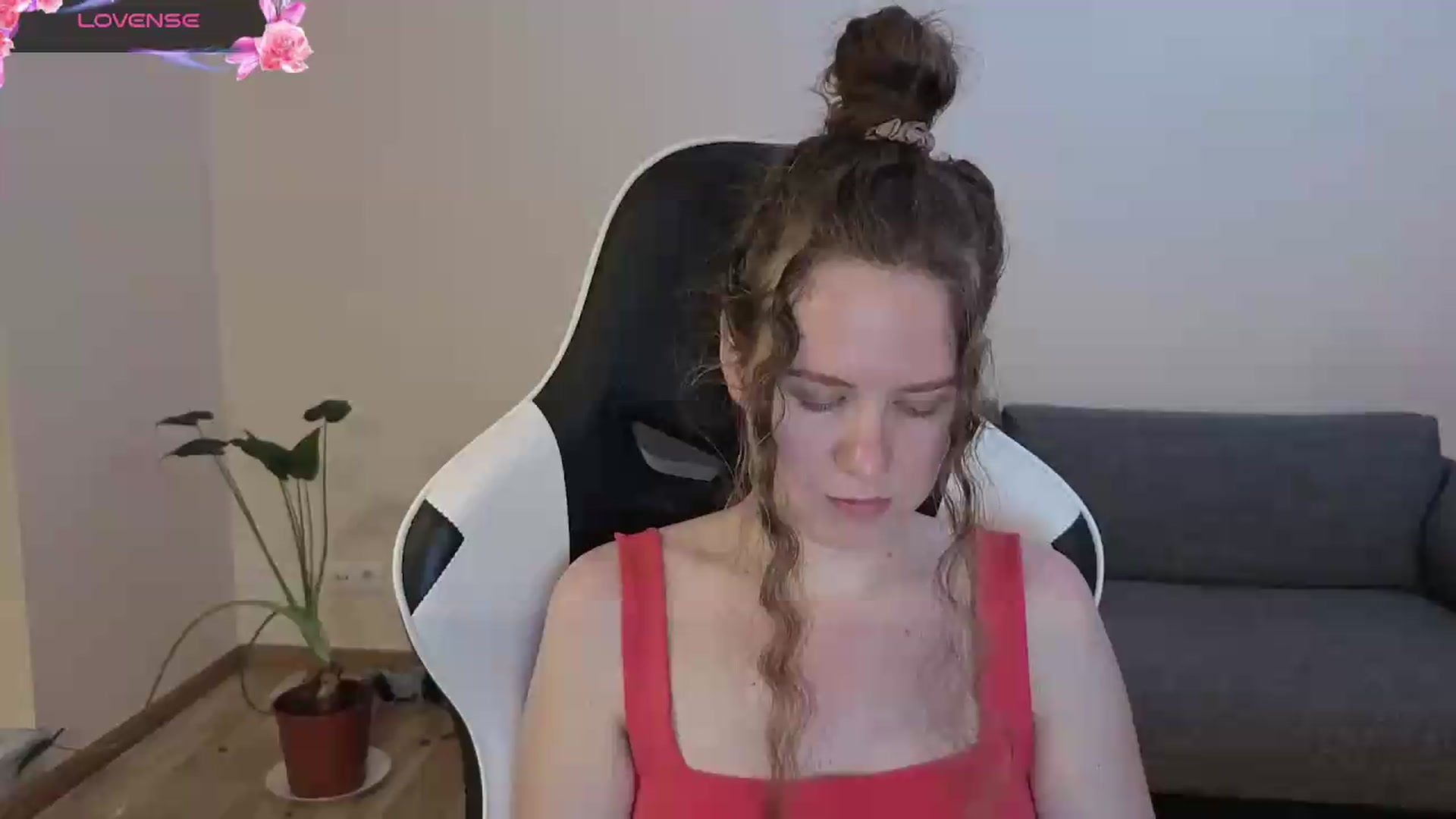 Gallery image thumbnail from BlueFlowerr's myfreecams stream on, 06/23/2026, 18:54 image 7 of 20