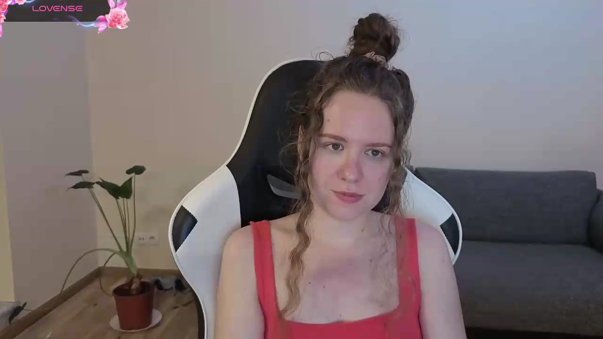 Gallery image thumbnail from BlueFlowerr's myfreecams stream on, 06/23/2026, 18:54 image 17 of 20