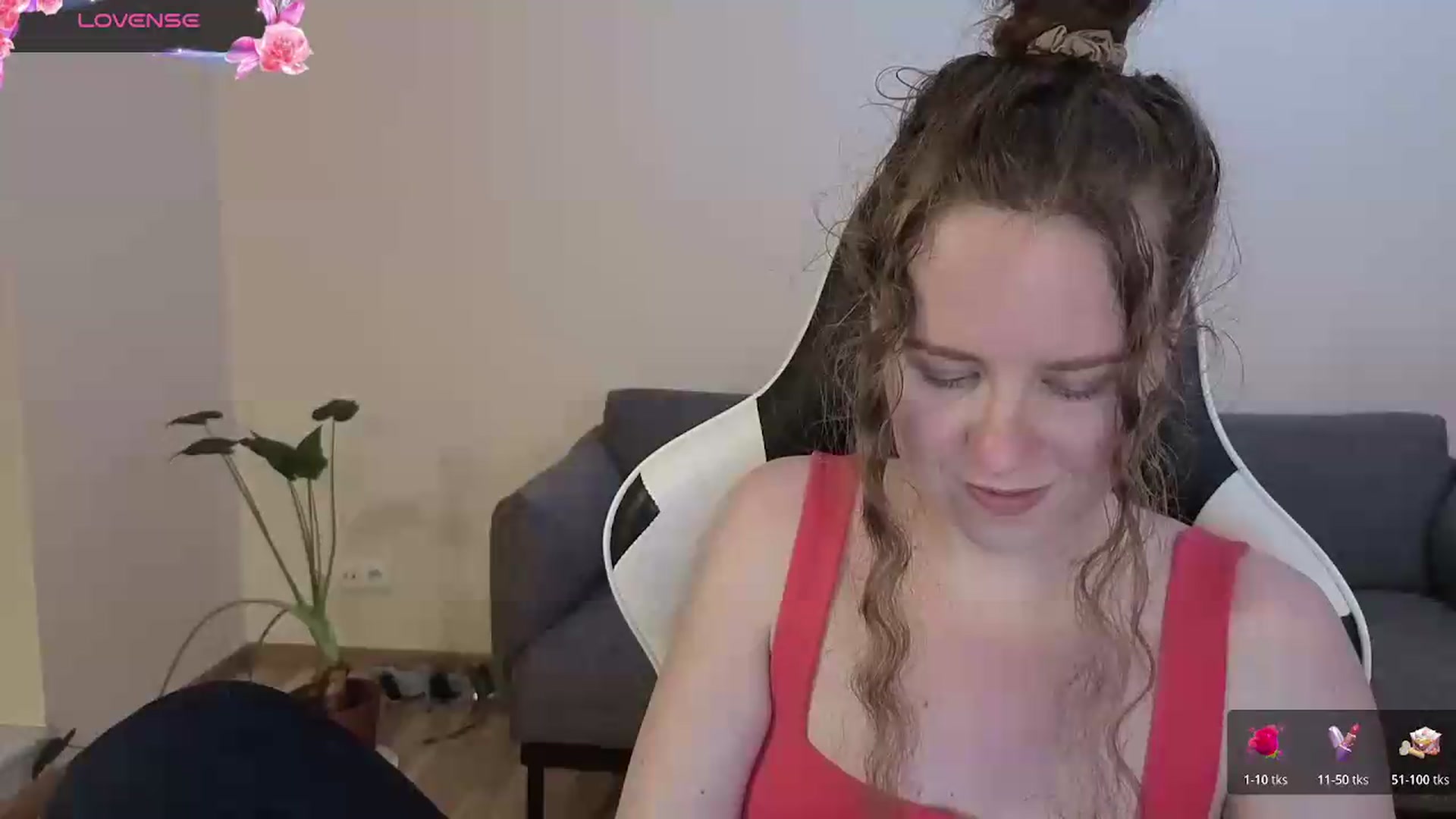 Gallery image thumbnail from BlueFlowerr's myfreecams stream on, 06/23/2026, 20:00 image 8 of 20