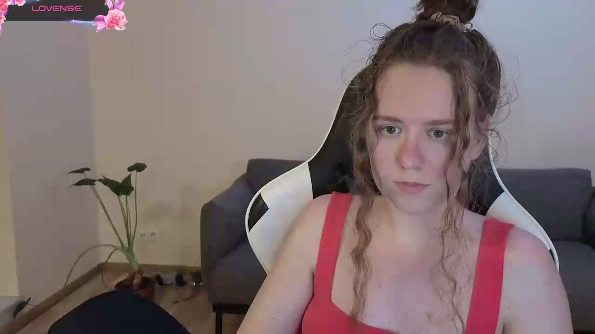 Gallery image thumbnail from BlueFlowerr's myfreecams stream on, 06/23/2026, 20:00 image 14 of 20