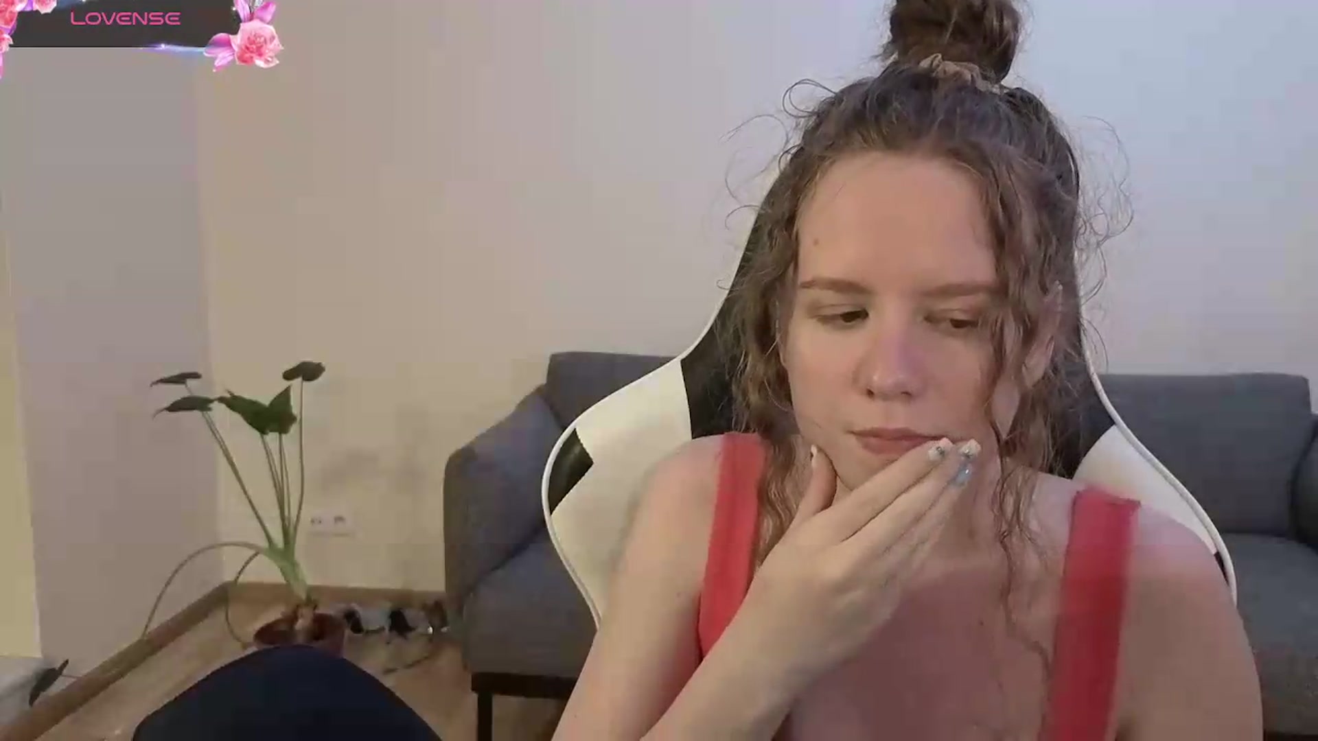 Gallery image thumbnail from BlueFlowerr's myfreecams stream on, 06/23/2026, 20:00 image 12 of 20