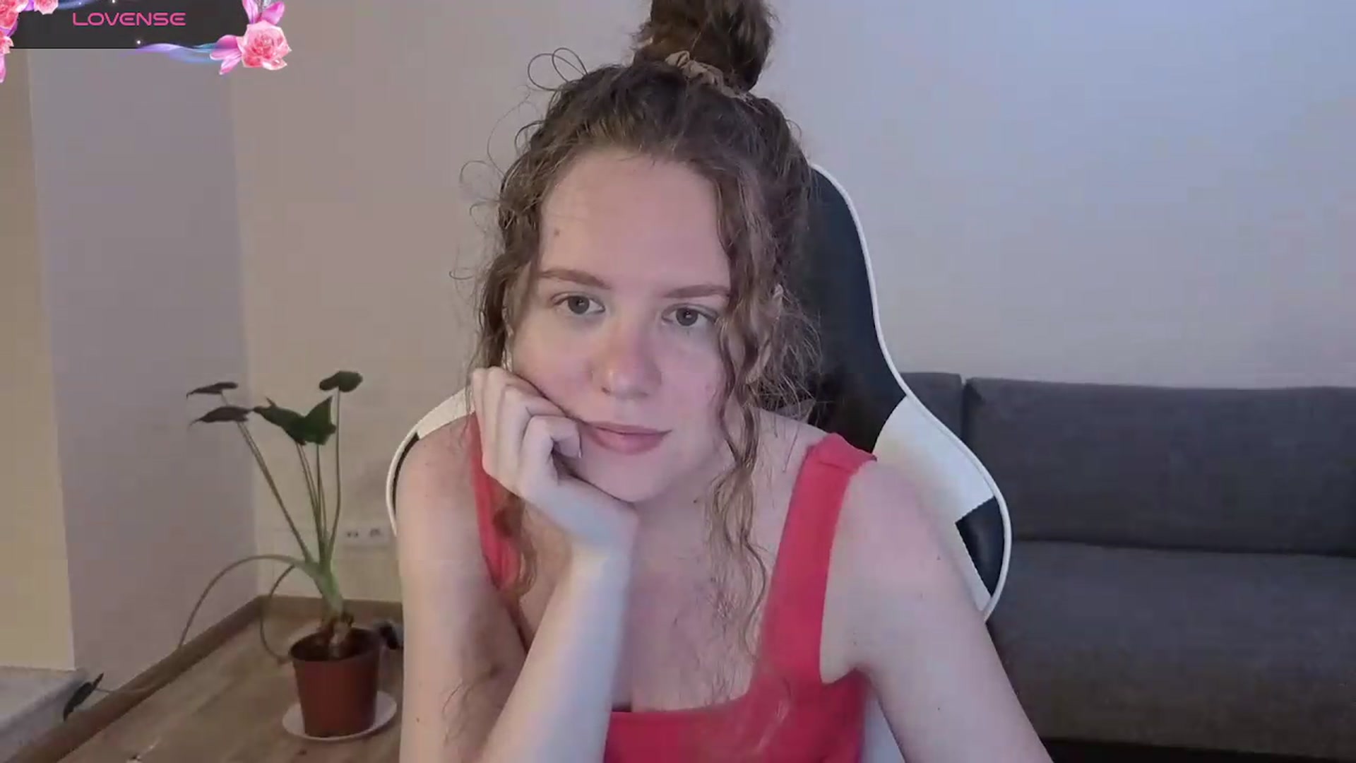 Gallery image thumbnail from BlueFlowerr's myfreecams stream on, 06/23/2026, 21:10 image 14 of 20