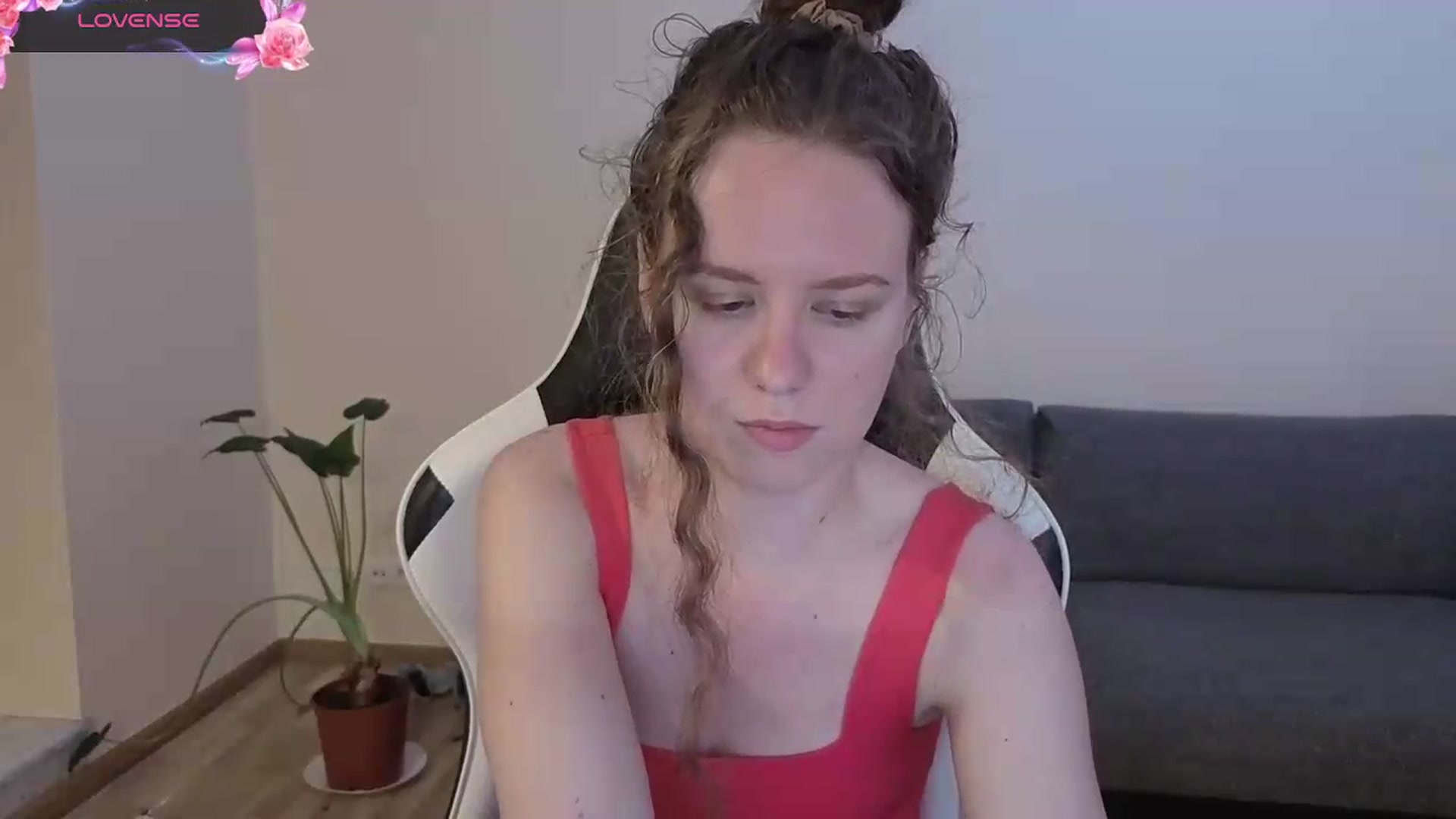Gallery image thumbnail from BlueFlowerr's myfreecams stream on, 06/23/2026, 21:10 image 3 of 20