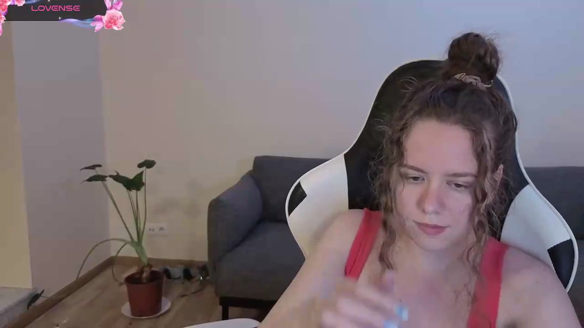Gallery image thumbnail from BlueFlowerr's myfreecams stream on, 06/23/2026, 21:10 image 20 of 20