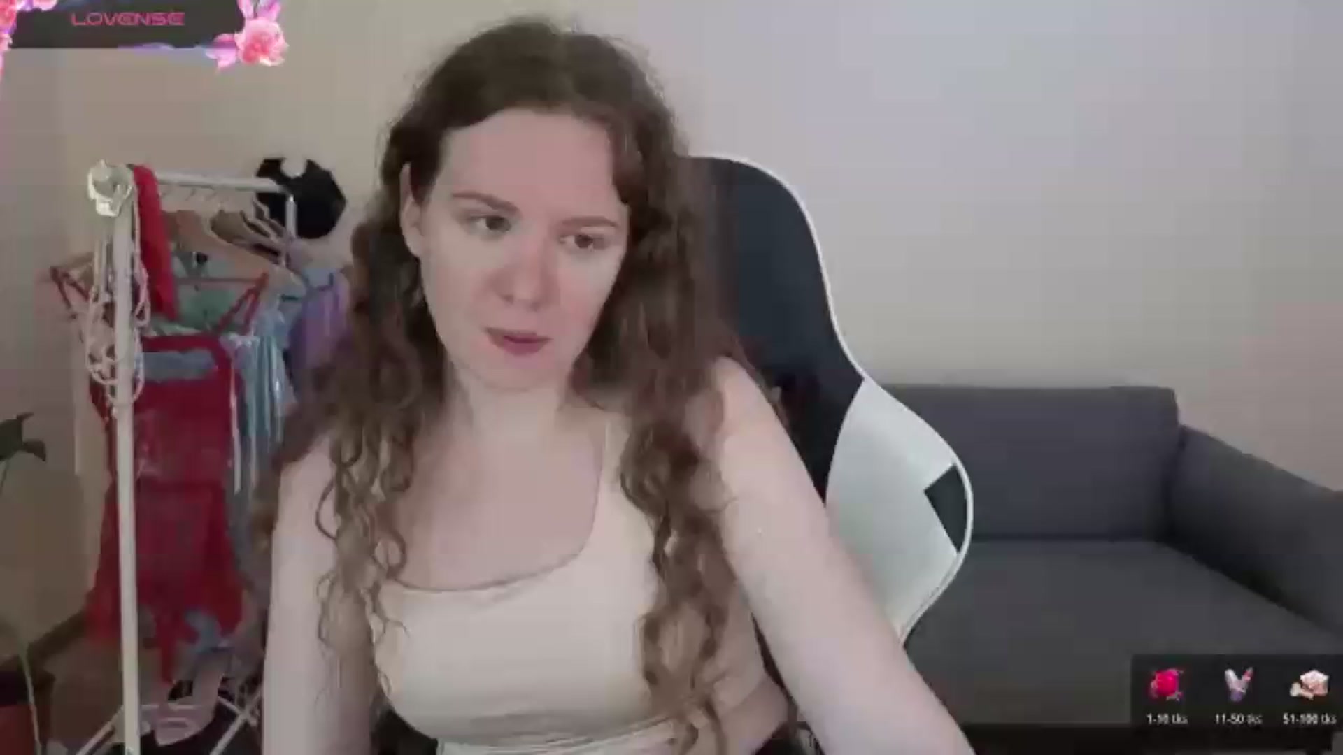 Gallery image thumbnail from BlueFlowerr's myfreecams stream on, 06/25/2026, 19:40 image 3 of 20