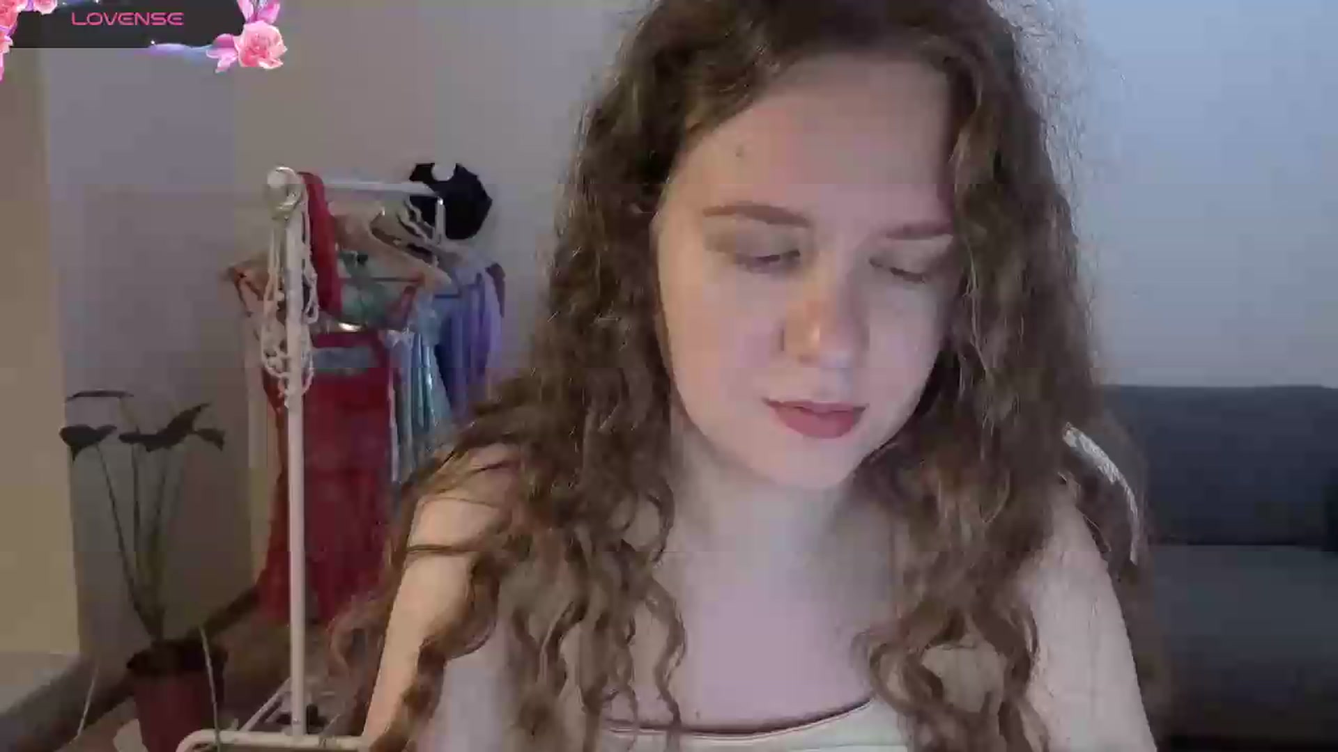 Gallery image thumbnail from BlueFlowerr's myfreecams stream on, 06/25/2026, 20:03 image 9 of 20