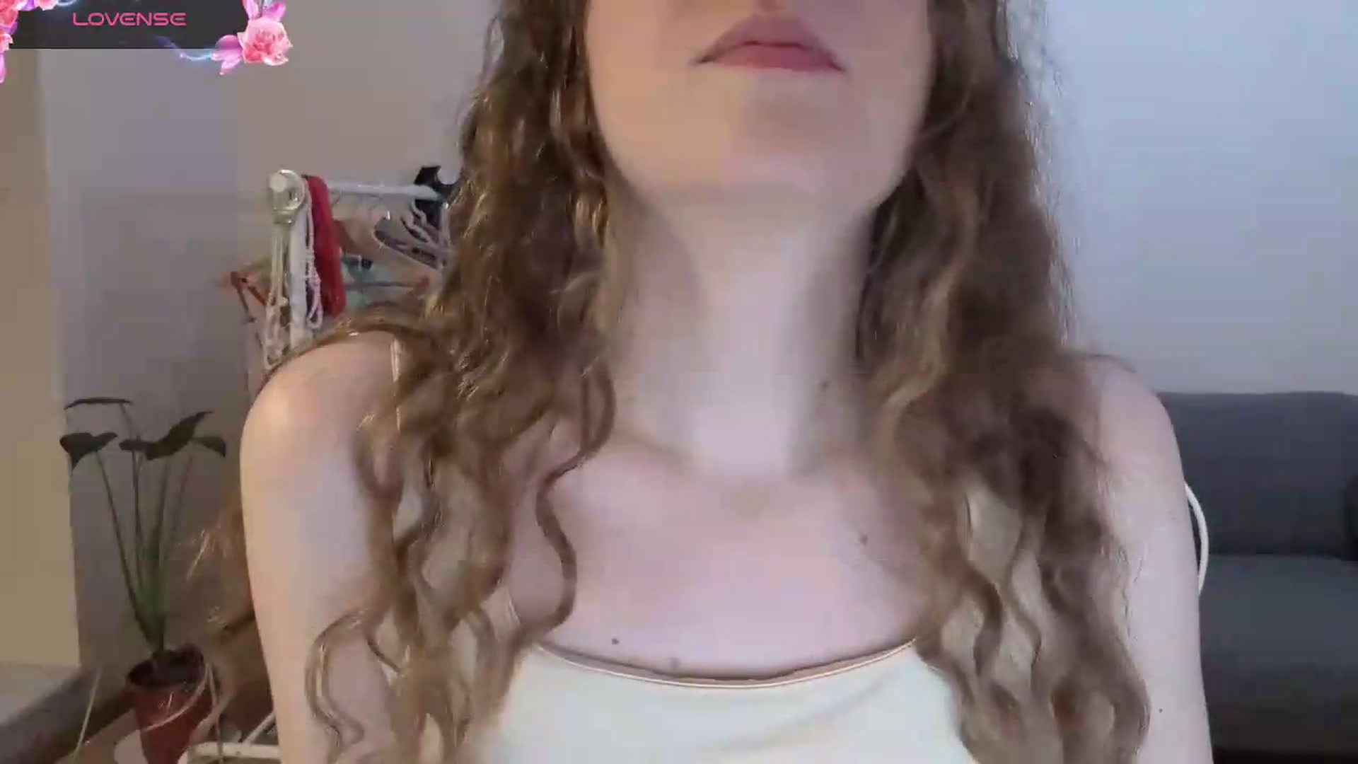 Gallery image thumbnail from BlueFlowerr's myfreecams stream on, 06/25/2026, 20:03 image 12 of 20