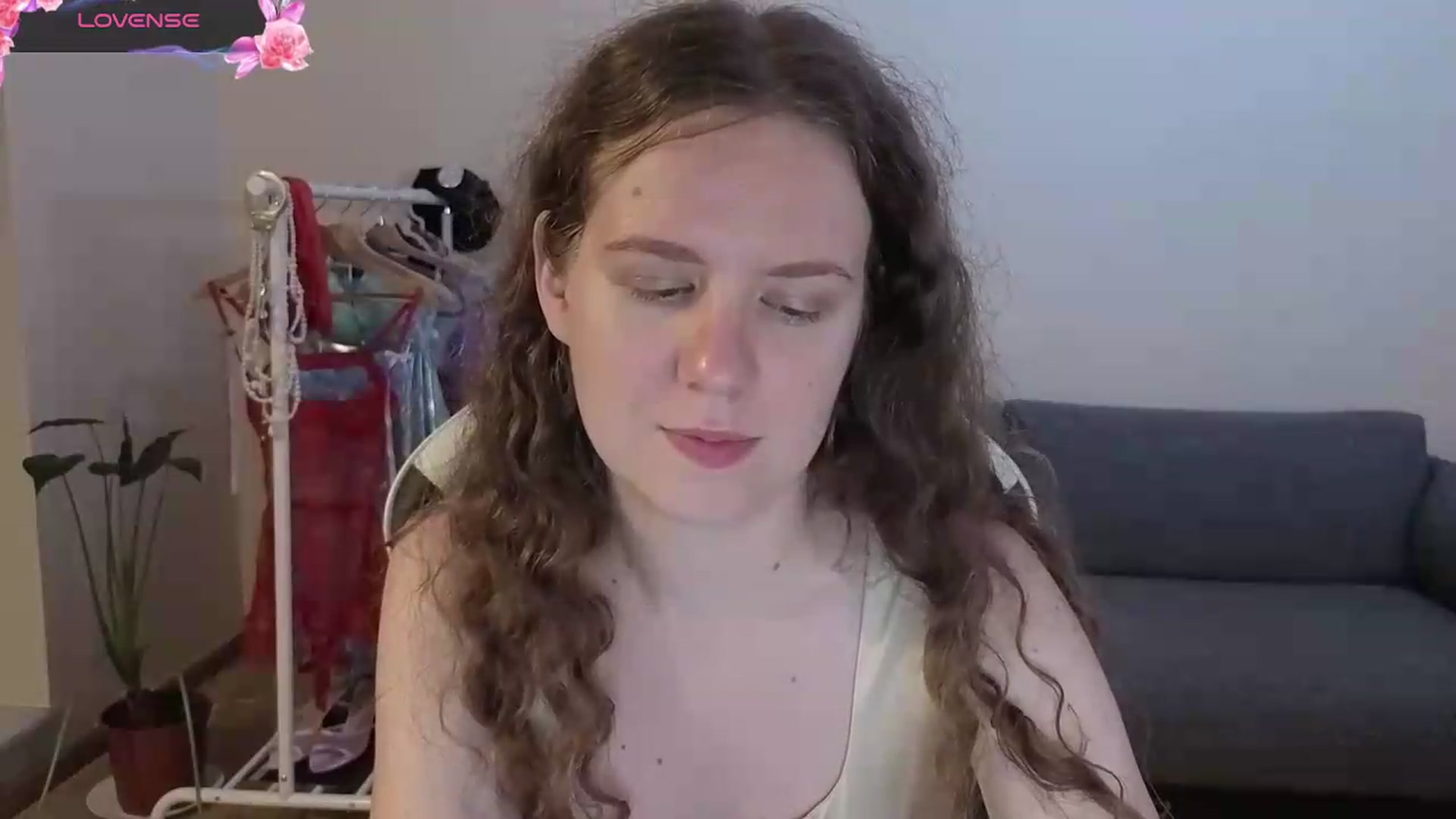 Gallery image thumbnail from BlueFlowerr's myfreecams stream on, 06/25/2026, 23:08 image 18 of 20