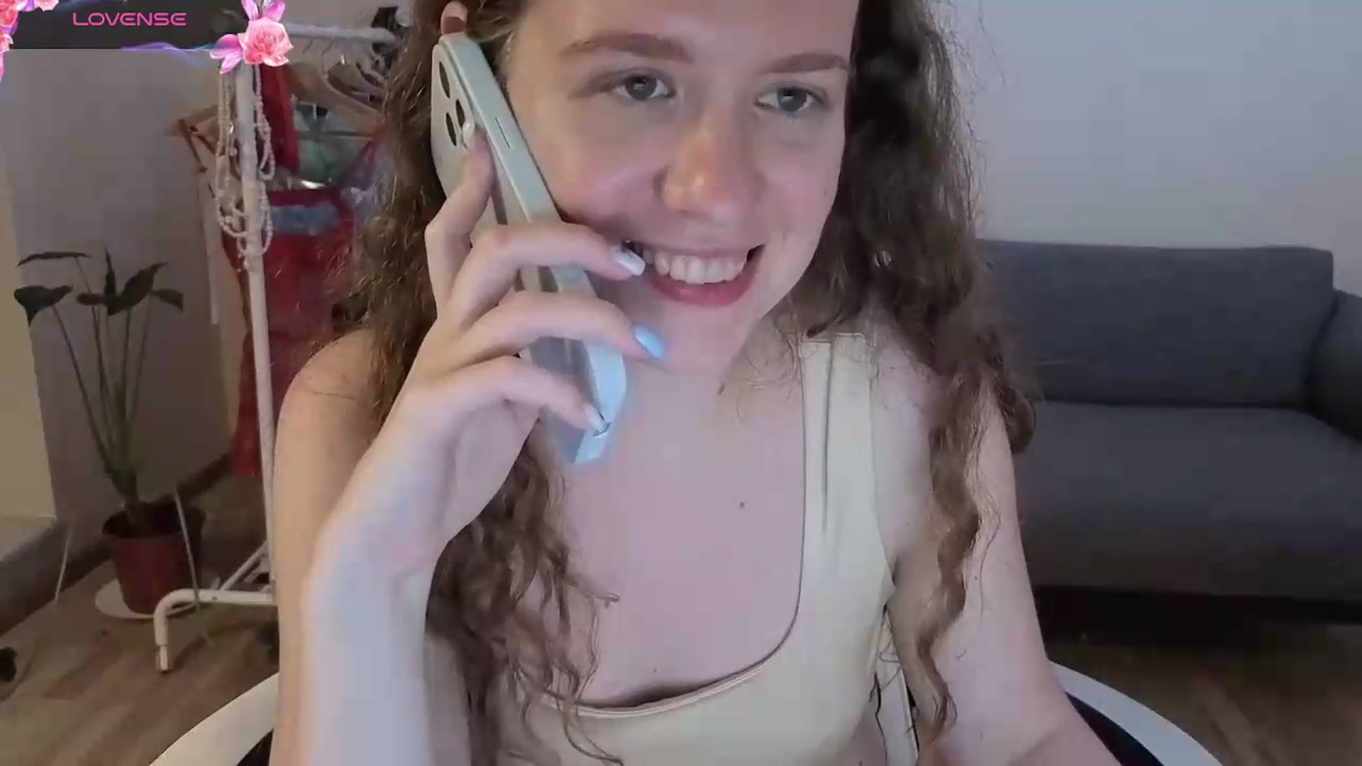 Gallery image thumbnail from BlueFlowerr's myfreecams stream on, 06/25/2026, 23:08 image 10 of 20