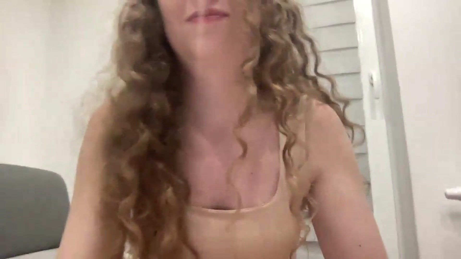 Gallery image thumbnail from BlueFlowerr's myfreecams stream on, 06/26/2026, 02:09 image 7 of 20