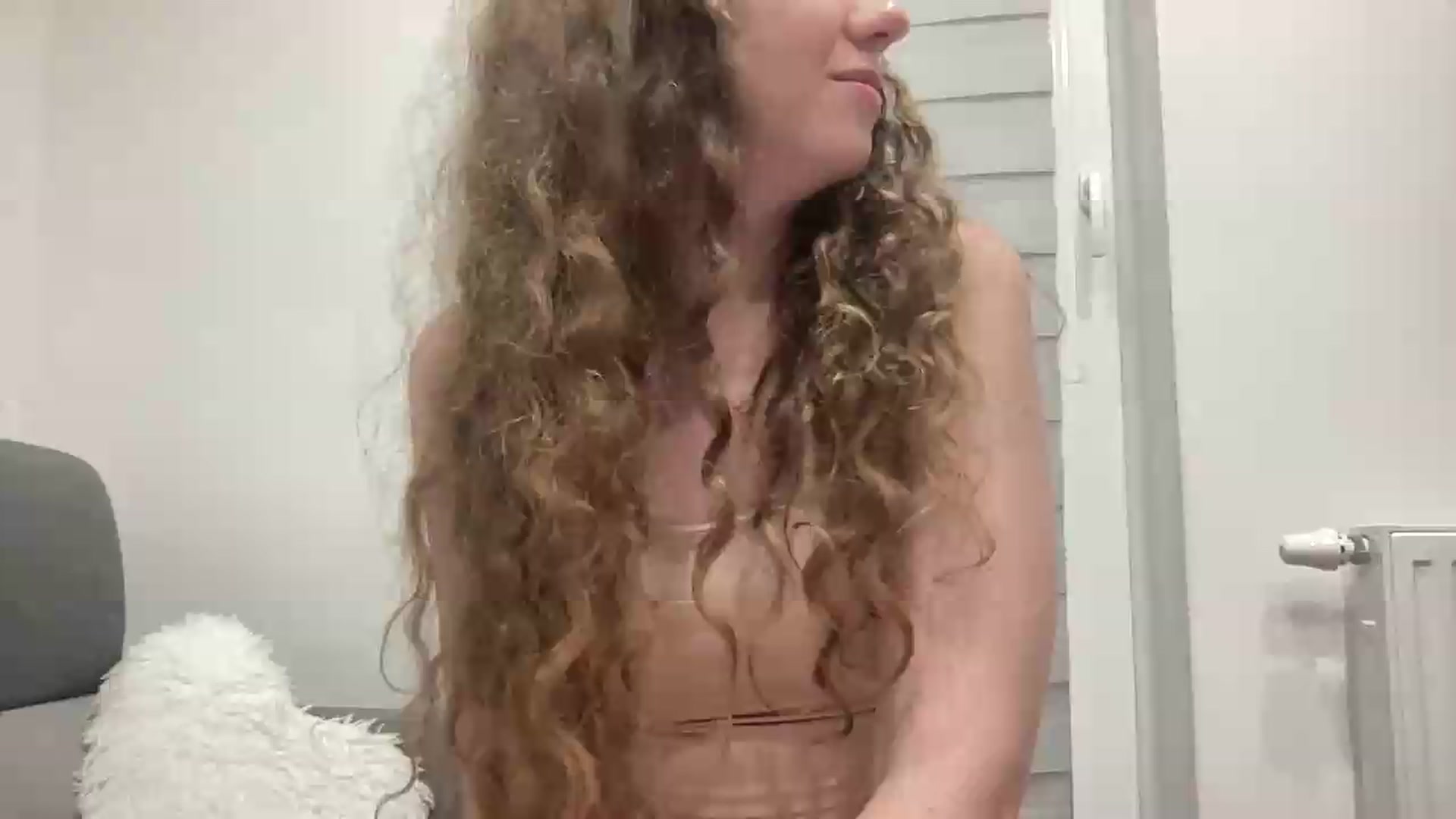 Gallery image thumbnail from BlueFlowerr's myfreecams stream on, 06/26/2026, 02:09 image 16 of 20
