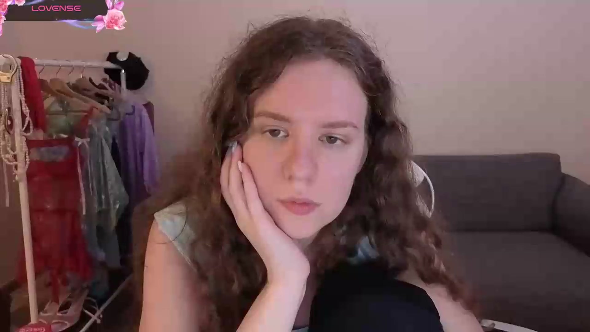 Gallery image thumbnail from BlueFlowerr's myfreecams stream on, 06/26/2026, 19:00 image 11 of 20