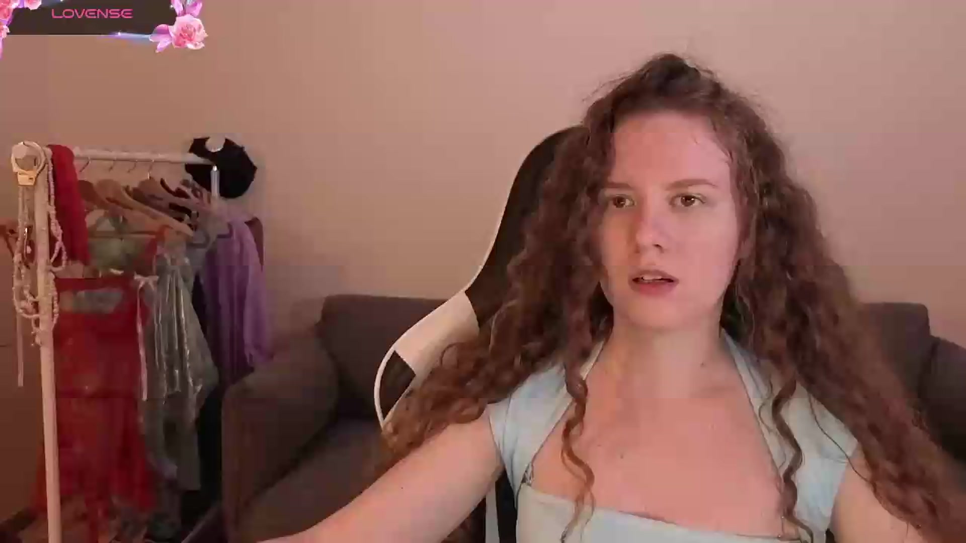 Gallery image thumbnail from BlueFlowerr's myfreecams stream on, 06/26/2026, 20:19 image 1 of 20