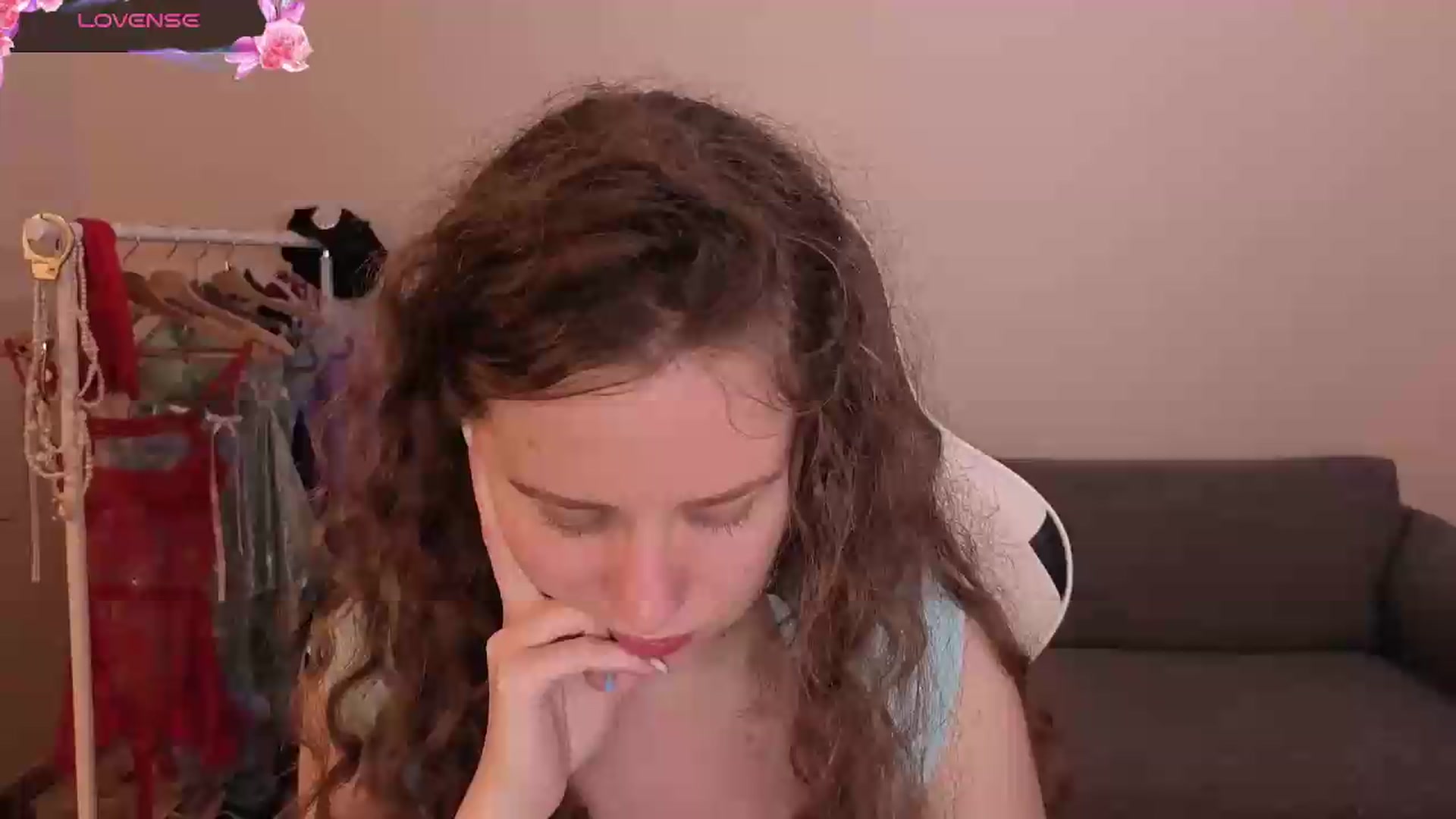 Gallery image thumbnail from BlueFlowerr's myfreecams stream on, 06/26/2026, 20:19 image 15 of 20