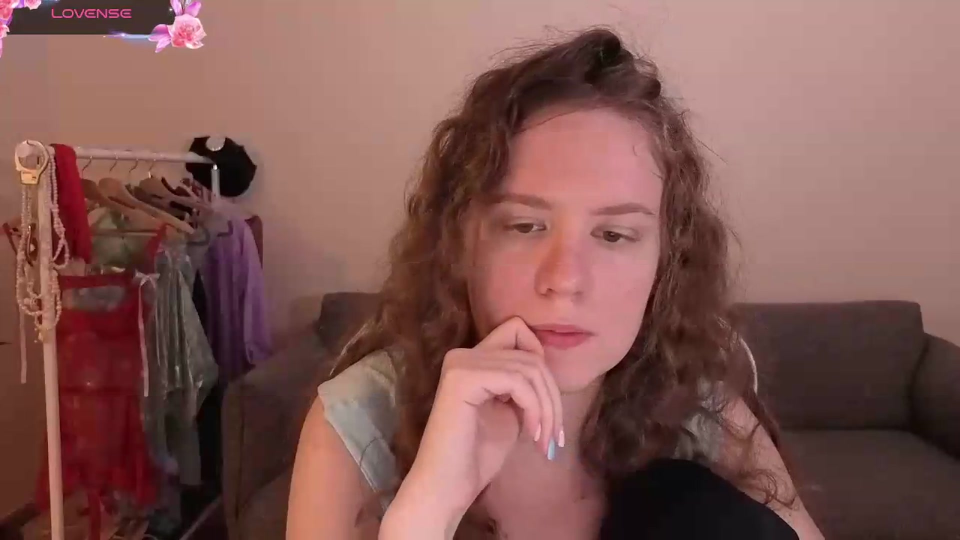 Gallery image thumbnail from BlueFlowerr's myfreecams stream on, 06/26/2026, 20:19 image 4 of 20