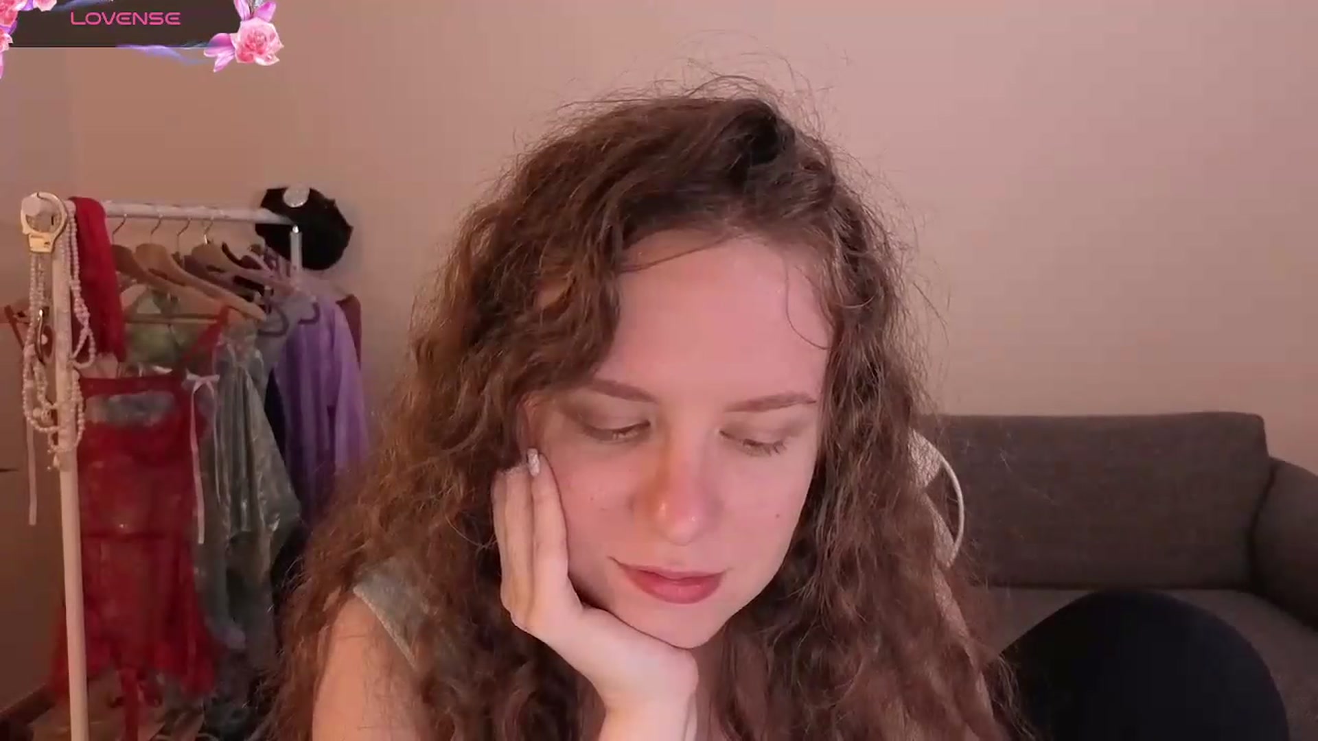Gallery image thumbnail from BlueFlowerr's myfreecams stream on, 06/26/2026, 20:19 image 5 of 20