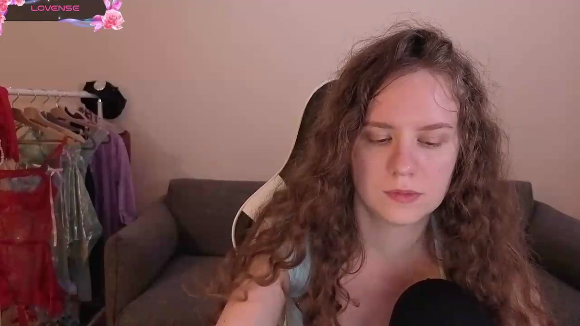 Gallery image thumbnail from BlueFlowerr's myfreecams stream on, 06/26/2026, 21:10 image 3 of 20