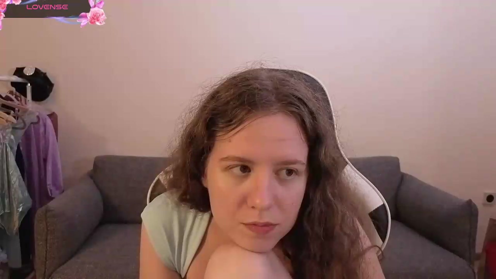 Gallery image thumbnail from BlueFlowerr's myfreecams stream on, 06/26/2026, 22:26 image 20 of 20