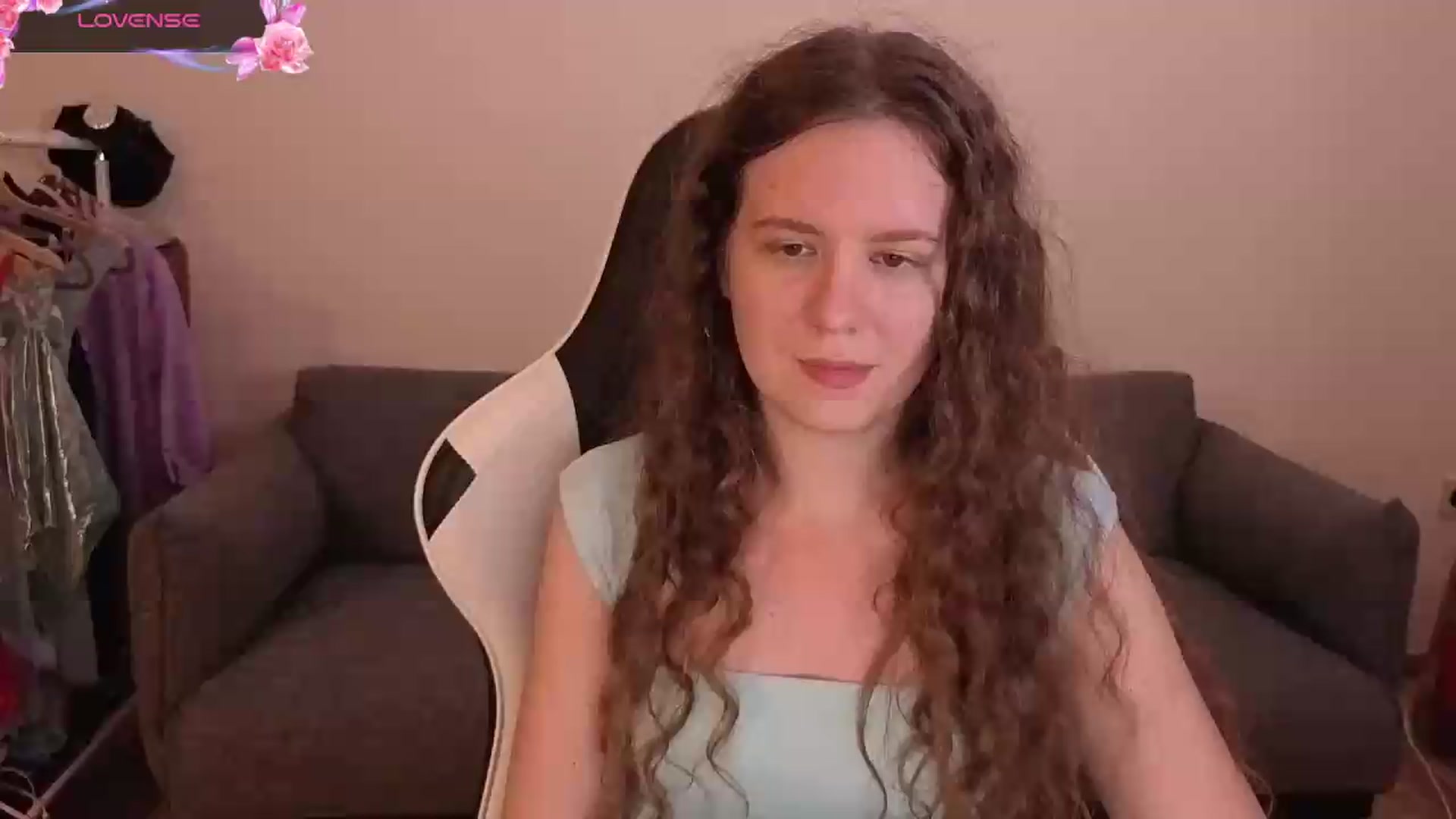 Gallery image thumbnail from BlueFlowerr's myfreecams stream on, 06/26/2026, 22:26 image 1 of 20