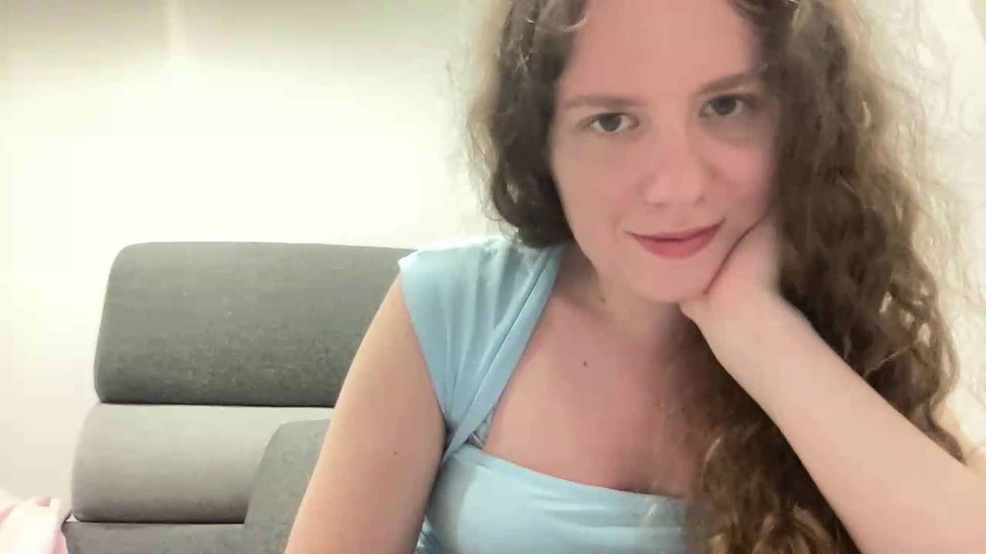 Gallery image thumbnail from BlueFlowerr's myfreecams stream on, 06/27/2026, 24:01 image 4 of 20