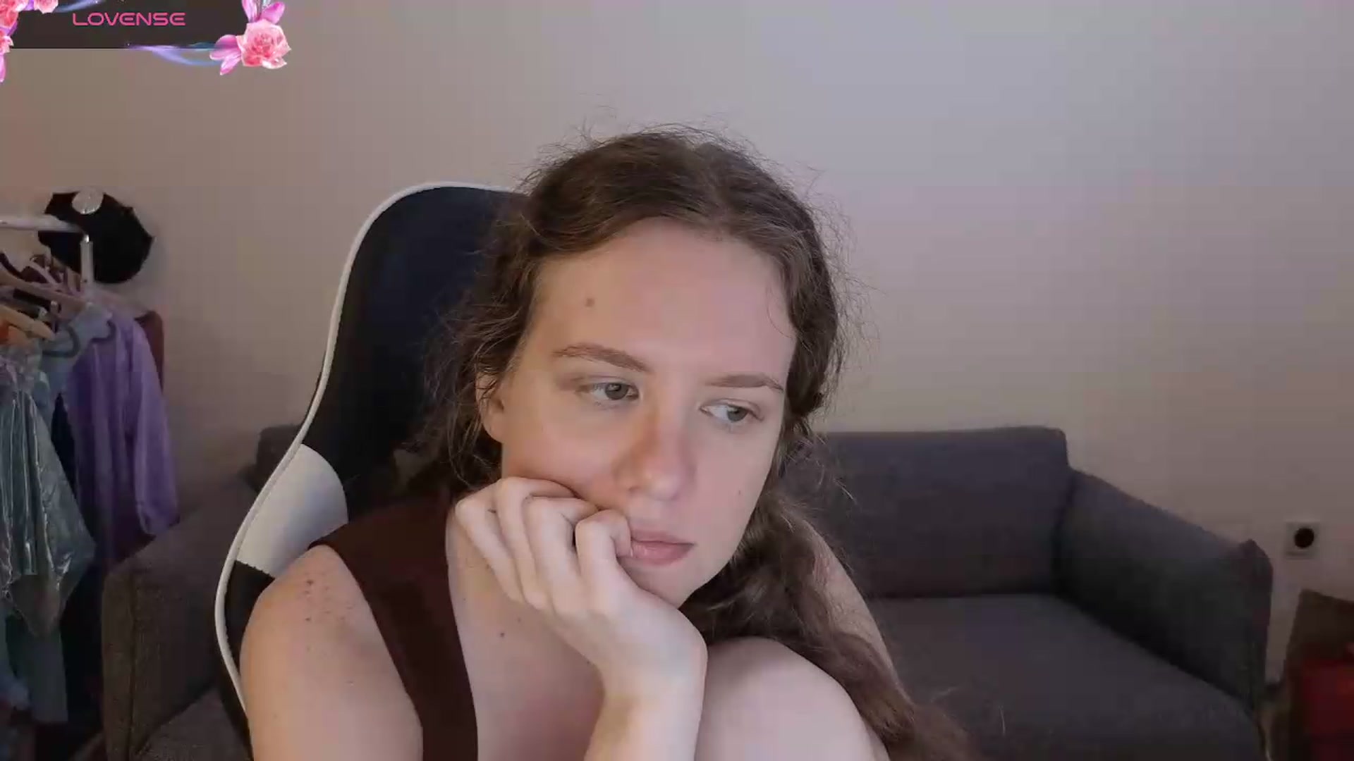 Gallery image thumbnail from BlueFlowerr's myfreecams stream on, 06/27/2026, 20:34 image 8 of 20