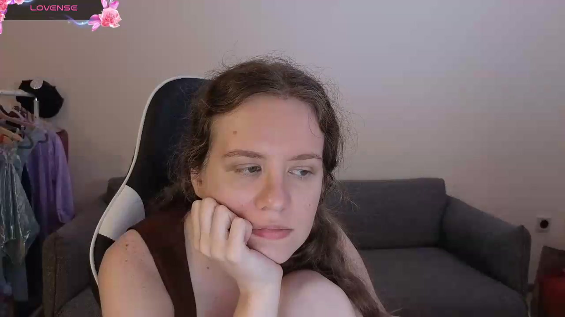 Gallery image thumbnail from BlueFlowerr's myfreecams stream on, 06/27/2026, 20:34 image 9 of 20