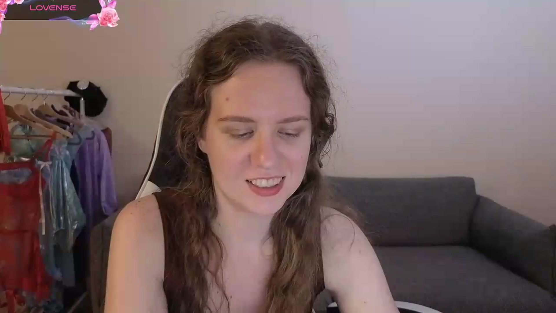 Gallery image thumbnail from BlueFlowerr's myfreecams stream on, 06/27/2026, 21:29 image 6 of 20