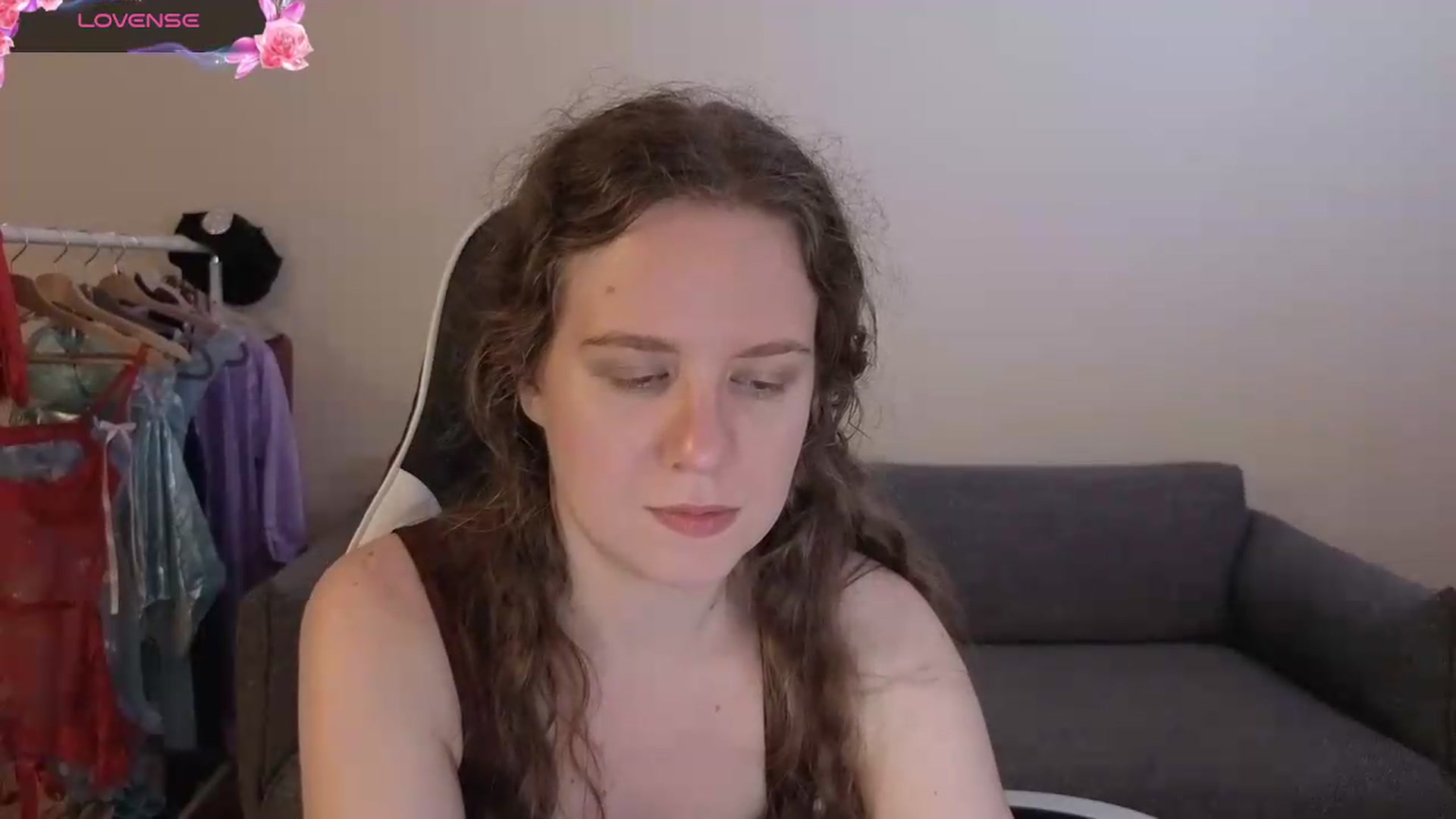 Gallery image thumbnail from BlueFlowerr's myfreecams stream on, 06/27/2026, 21:29 image 14 of 20