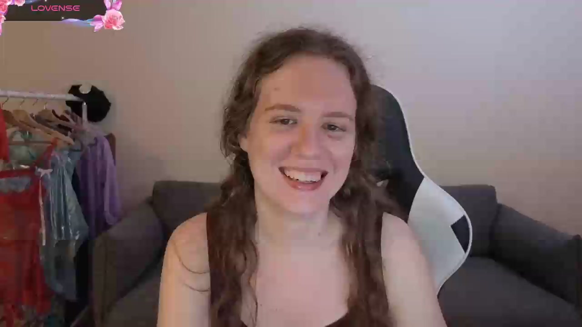 Gallery image thumbnail from BlueFlowerr's myfreecams stream on, 06/27/2026, 21:29 image 1 of 20