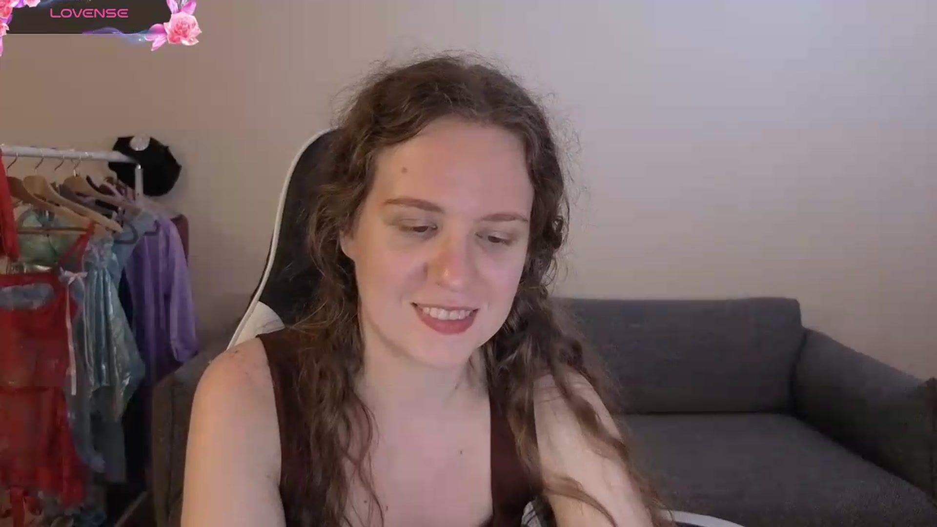 Gallery image thumbnail from BlueFlowerr's myfreecams stream on, 06/27/2026, 21:29 image 8 of 20