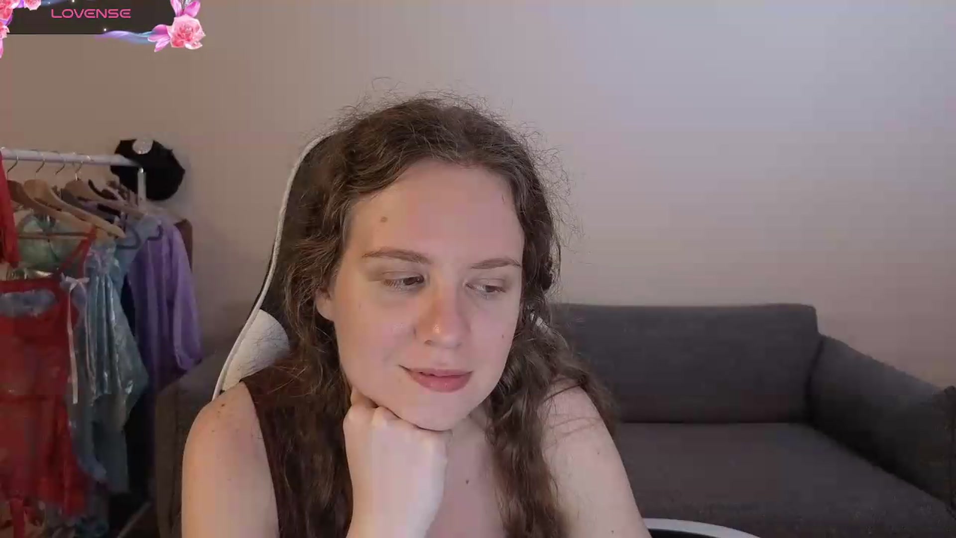 Gallery image thumbnail from BlueFlowerr's myfreecams stream on, 06/27/2026, 21:29 image 11 of 20