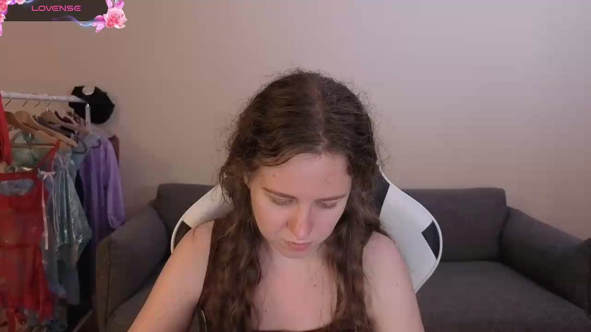 Gallery image thumbnail from BlueFlowerr's myfreecams stream on, 06/27/2026, 23:04 image 12 of 20