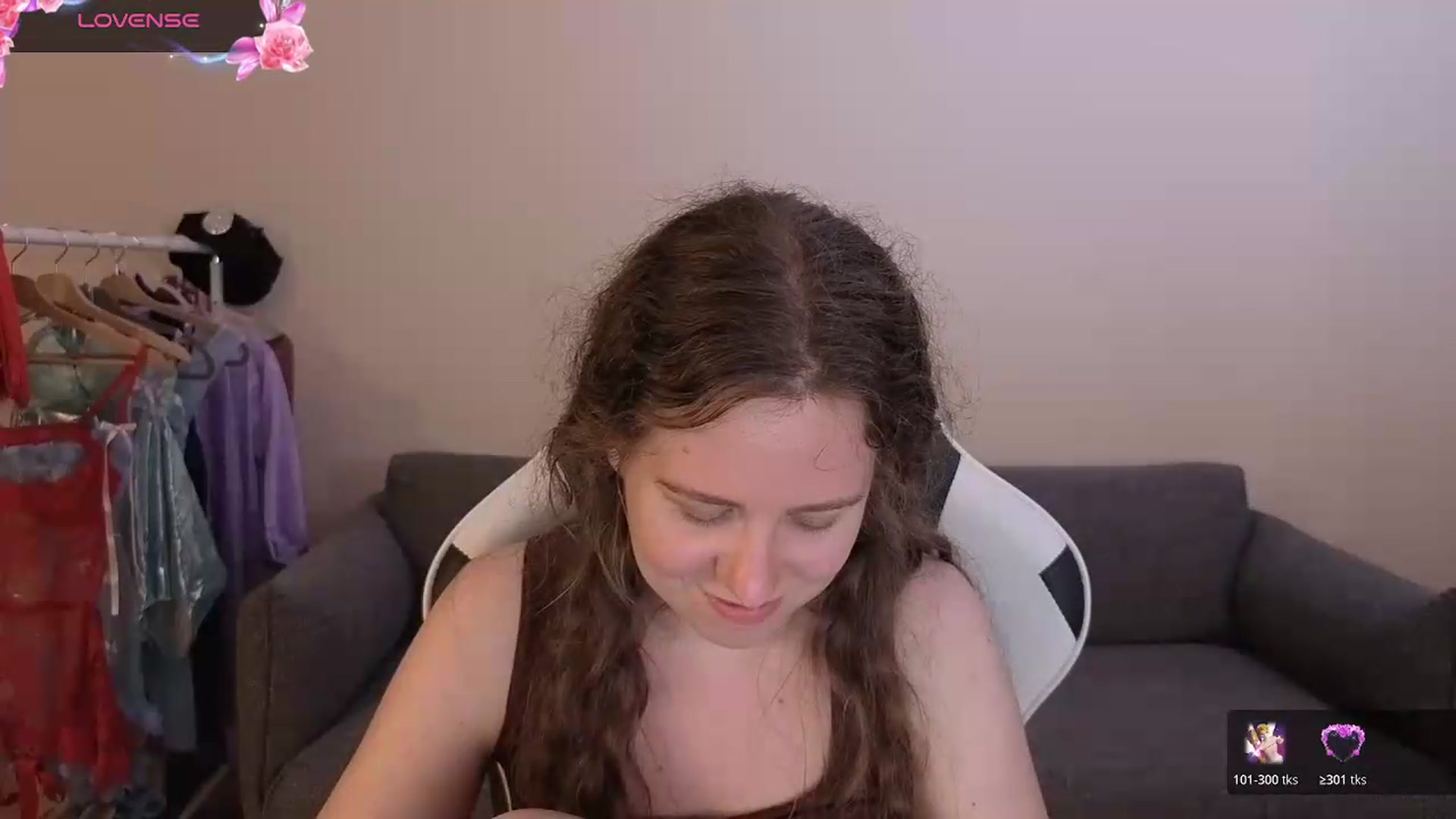 Gallery image thumbnail from BlueFlowerr's myfreecams stream on, 06/27/2026, 23:04 image 13 of 20