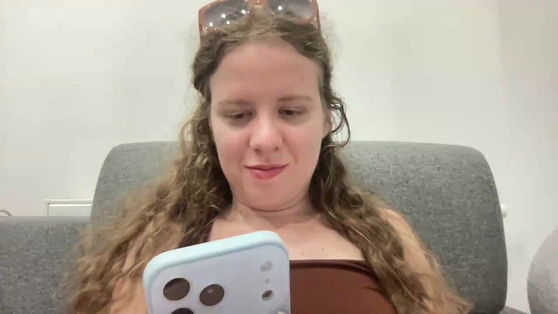 Gallery image thumbnail from BlueFlowerr's myfreecams stream on, 06/28/2026, 02:05 image 3 of 20