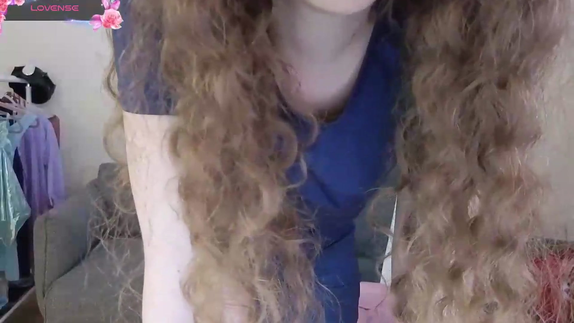 Gallery image thumbnail from BlueFlowerr's myfreecams stream on, 06/28/2026, 17:00 image 8 of 20