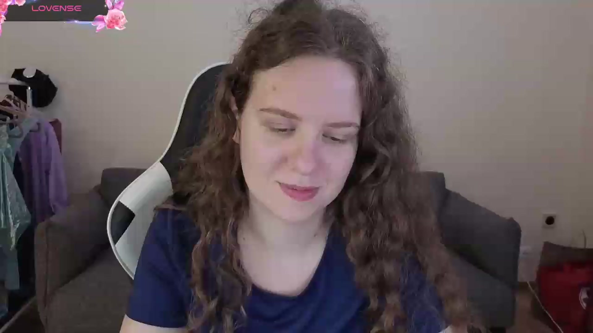 Gallery image thumbnail from BlueFlowerr's myfreecams stream on, 06/28/2026, 17:00 image 10 of 20