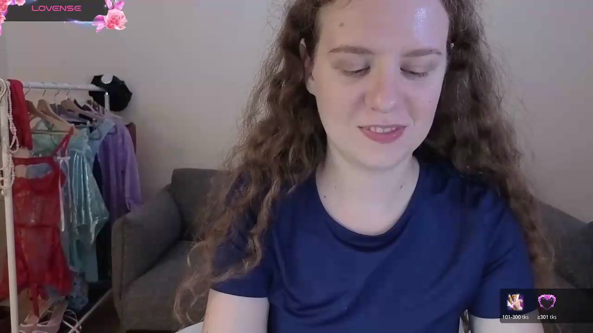 Gallery image thumbnail from BlueFlowerr's myfreecams stream on, 06/28/2026, 17:00 image 18 of 20
