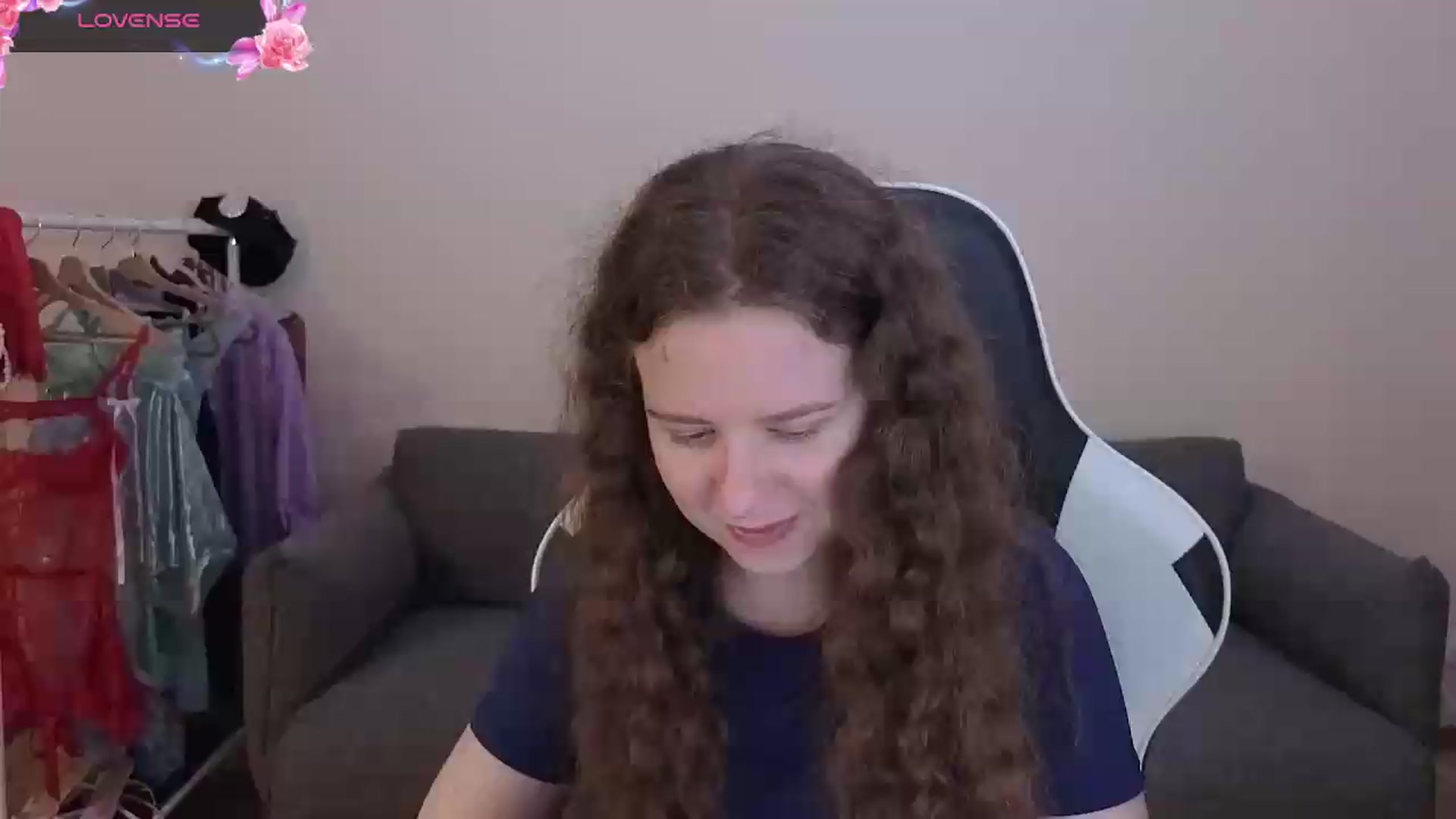 Gallery image thumbnail from BlueFlowerr's myfreecams stream on, 06/28/2026, 18:18 image 10 of 20