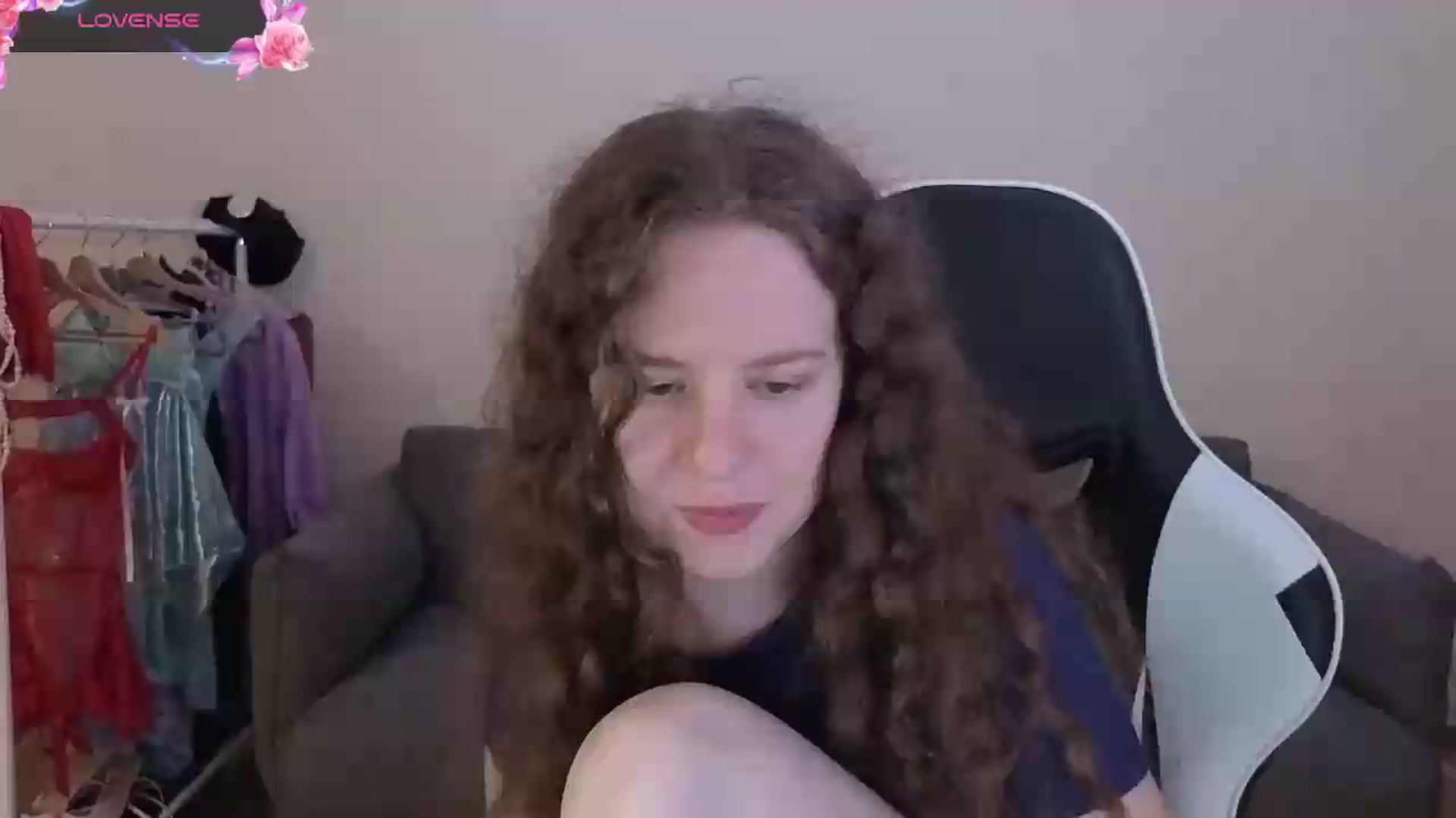 Gallery image thumbnail from BlueFlowerr's myfreecams stream on, 06/28/2026, 18:18 image 1 of 20