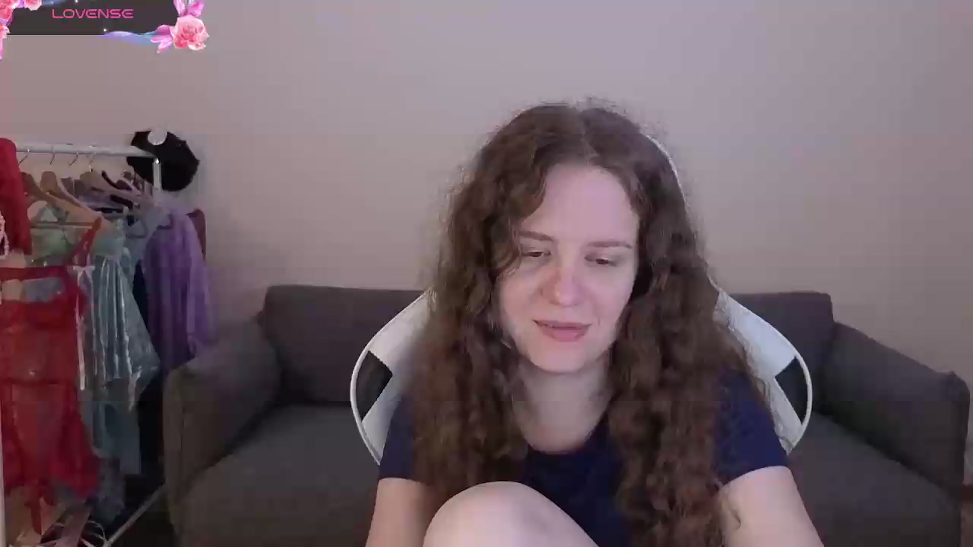 Gallery image thumbnail from BlueFlowerr's myfreecams stream on, 06/28/2026, 18:18 image 20 of 20