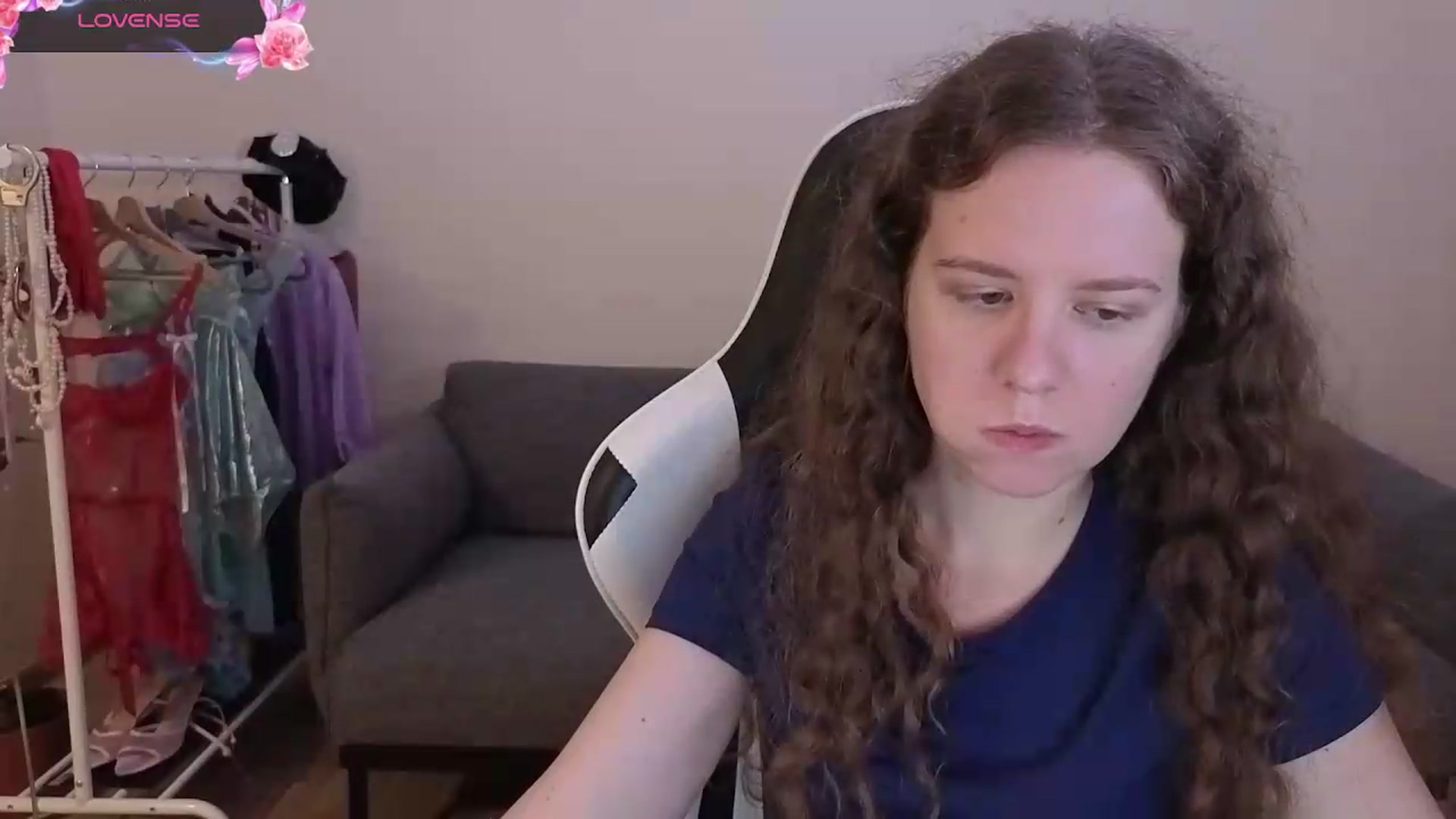 Gallery image thumbnail from BlueFlowerr's myfreecams stream on, 06/28/2026, 19:27 image 13 of 20