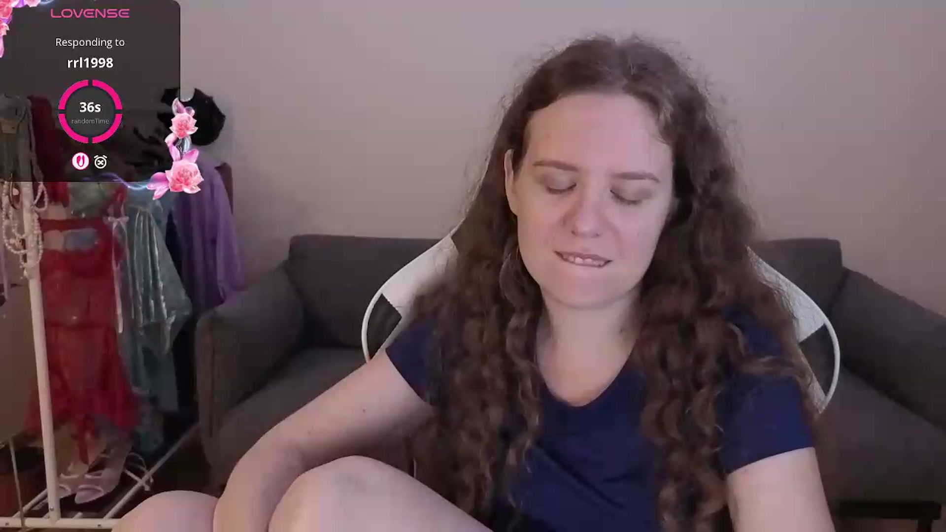Gallery image thumbnail from BlueFlowerr's myfreecams stream on, 06/28/2026, 19:27 image 18 of 20