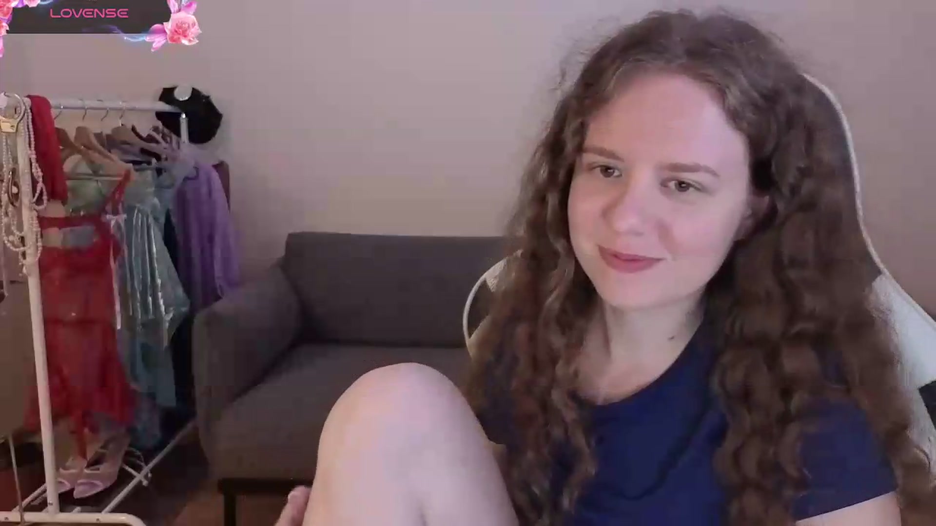 Gallery image thumbnail from BlueFlowerr's myfreecams stream on, 06/28/2026, 19:27 image 15 of 20
