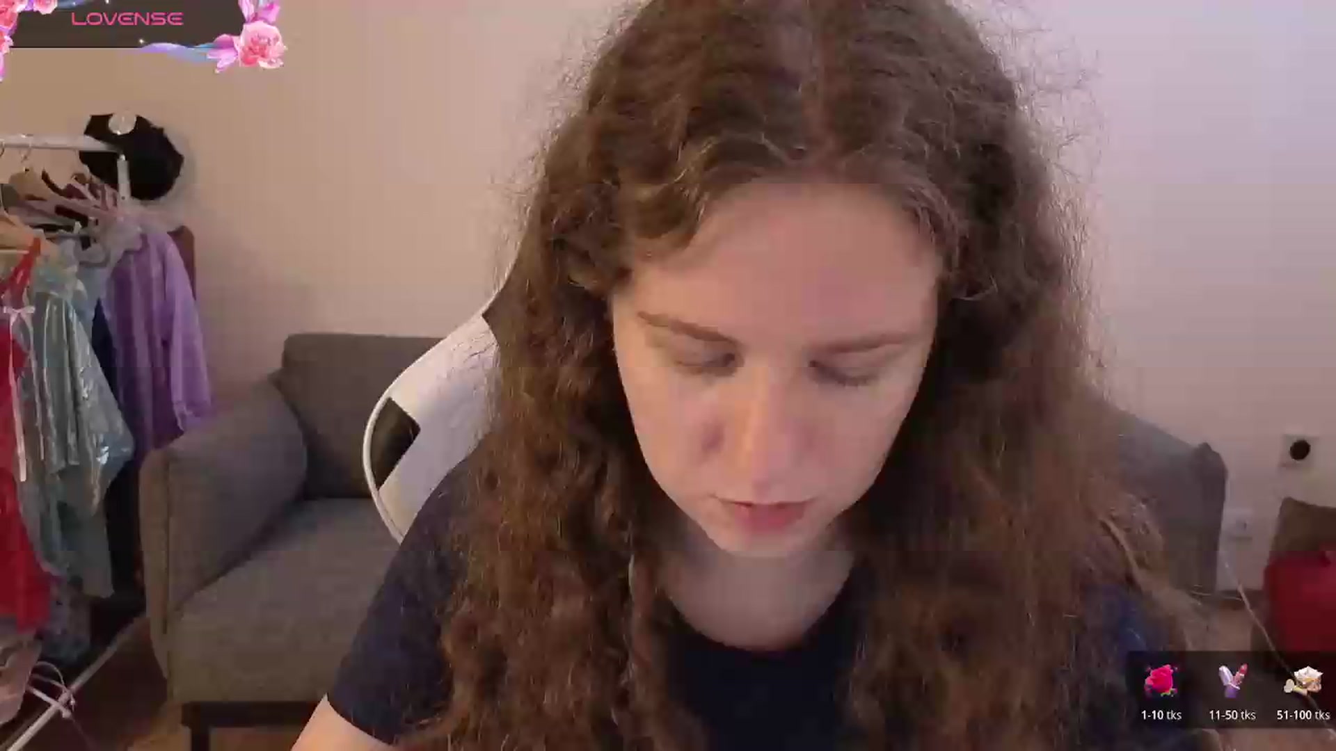 Gallery image thumbnail from BlueFlowerr's myfreecams stream on, 06/28/2026, 21:00 image 1 of 20