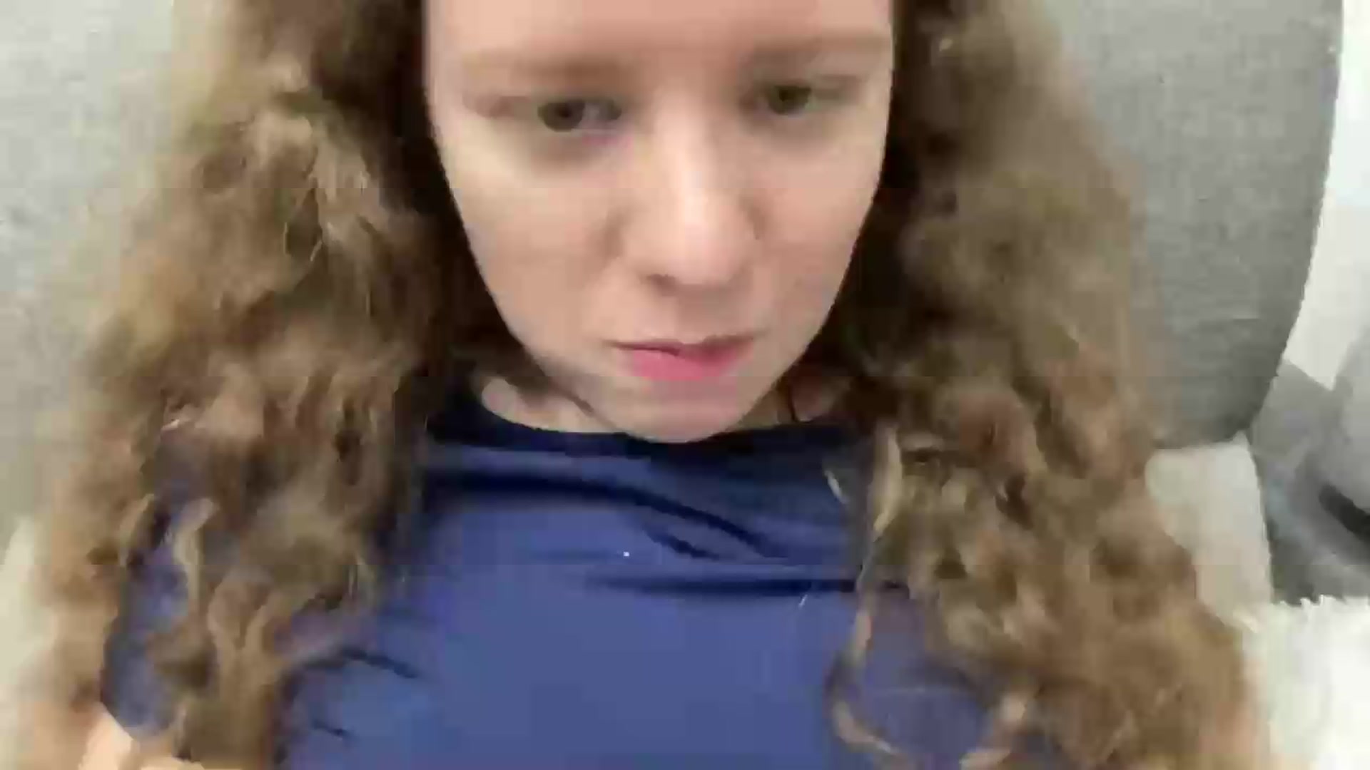 Gallery image thumbnail from BlueFlowerr's myfreecams stream on, 06/28/2026, 23:23 image 3 of 20