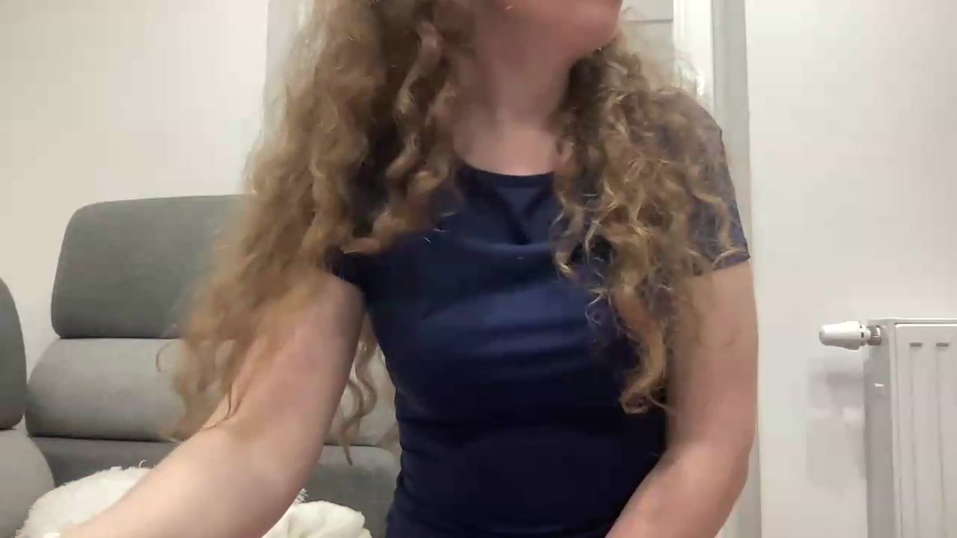 Gallery image thumbnail from BlueFlowerr's myfreecams stream on, 06/29/2026, 24:00 image 5 of 20