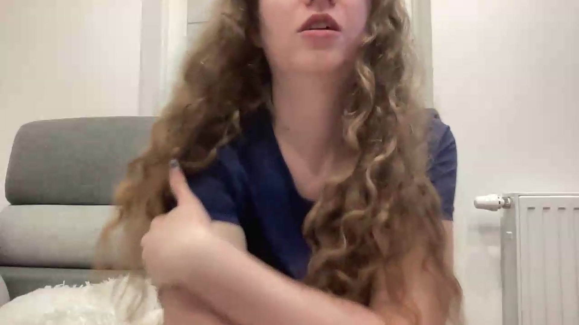 Gallery image thumbnail from BlueFlowerr's myfreecams stream on, 06/29/2026, 24:00 image 15 of 20