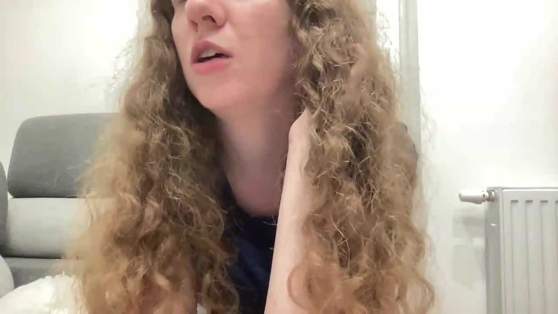 Gallery image thumbnail from BlueFlowerr's myfreecams stream on, 06/29/2026, 24:00 image 11 of 20