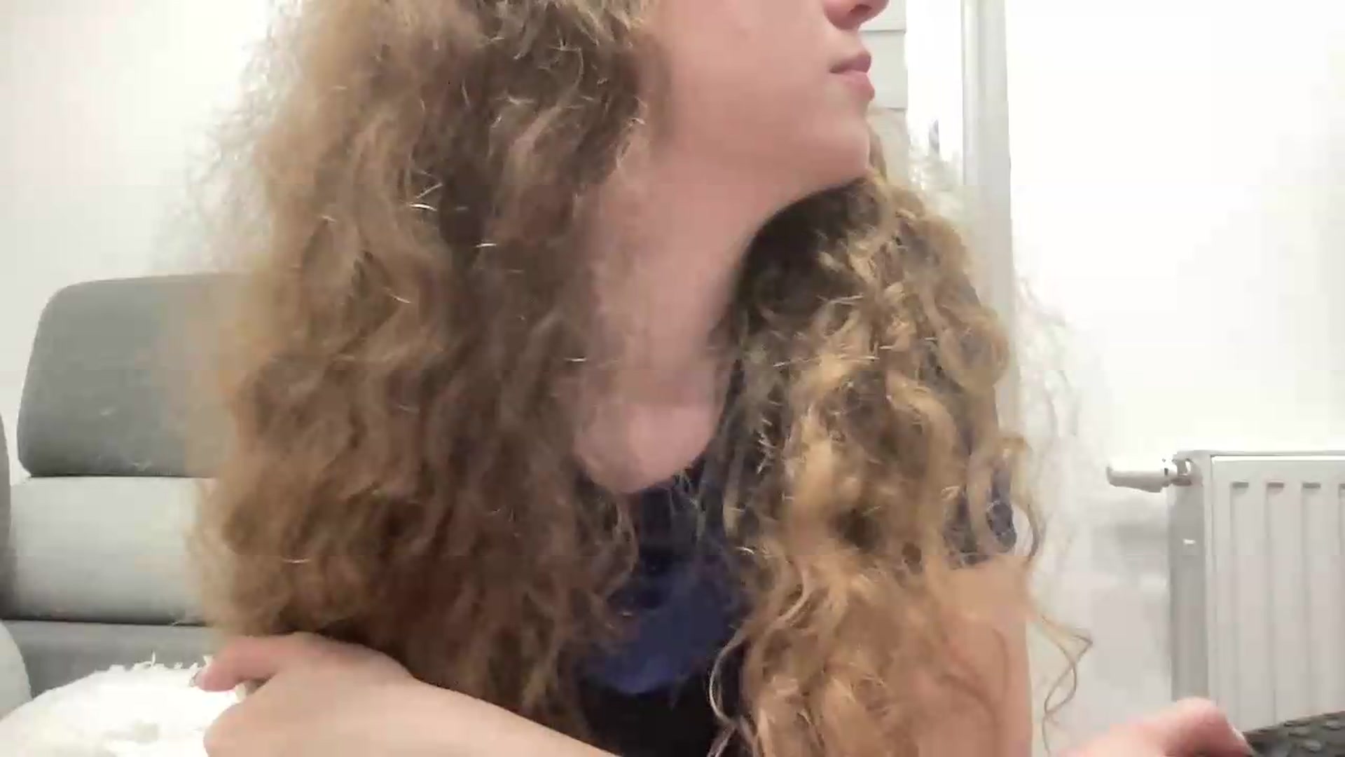 Gallery image thumbnail from BlueFlowerr's myfreecams stream on, 06/29/2026, 24:00 image 10 of 20